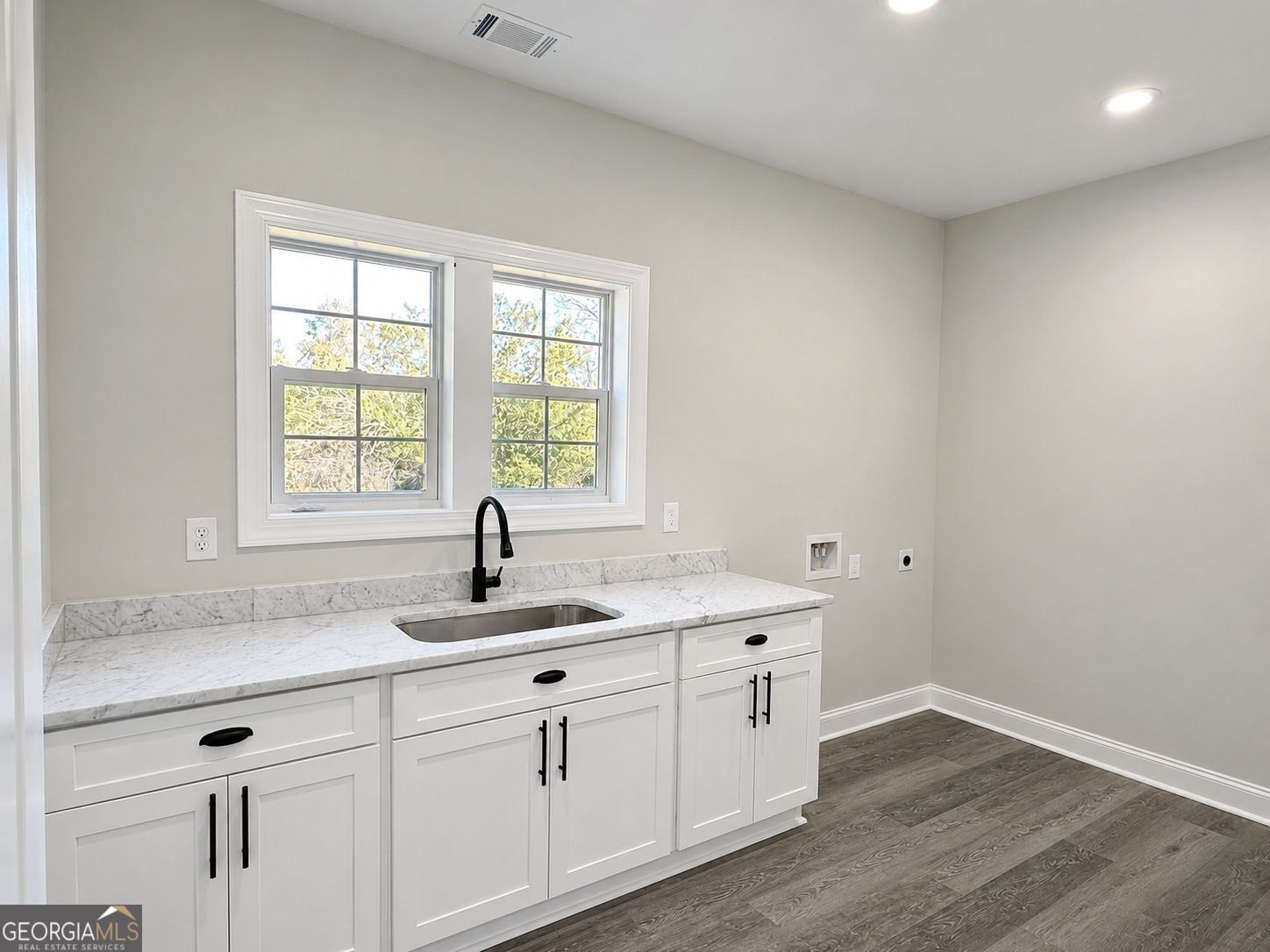 2513 Weldon Drive Property Photo 18