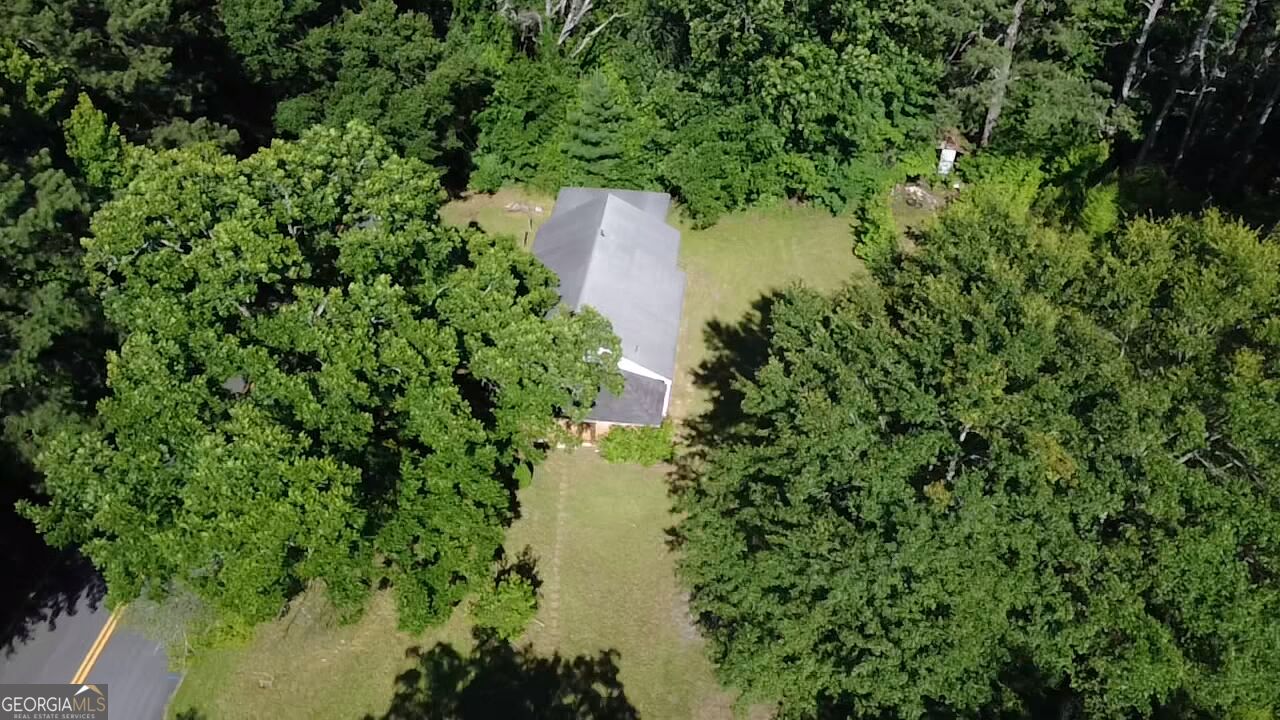 1640 Zebulon Road Property Photo 9