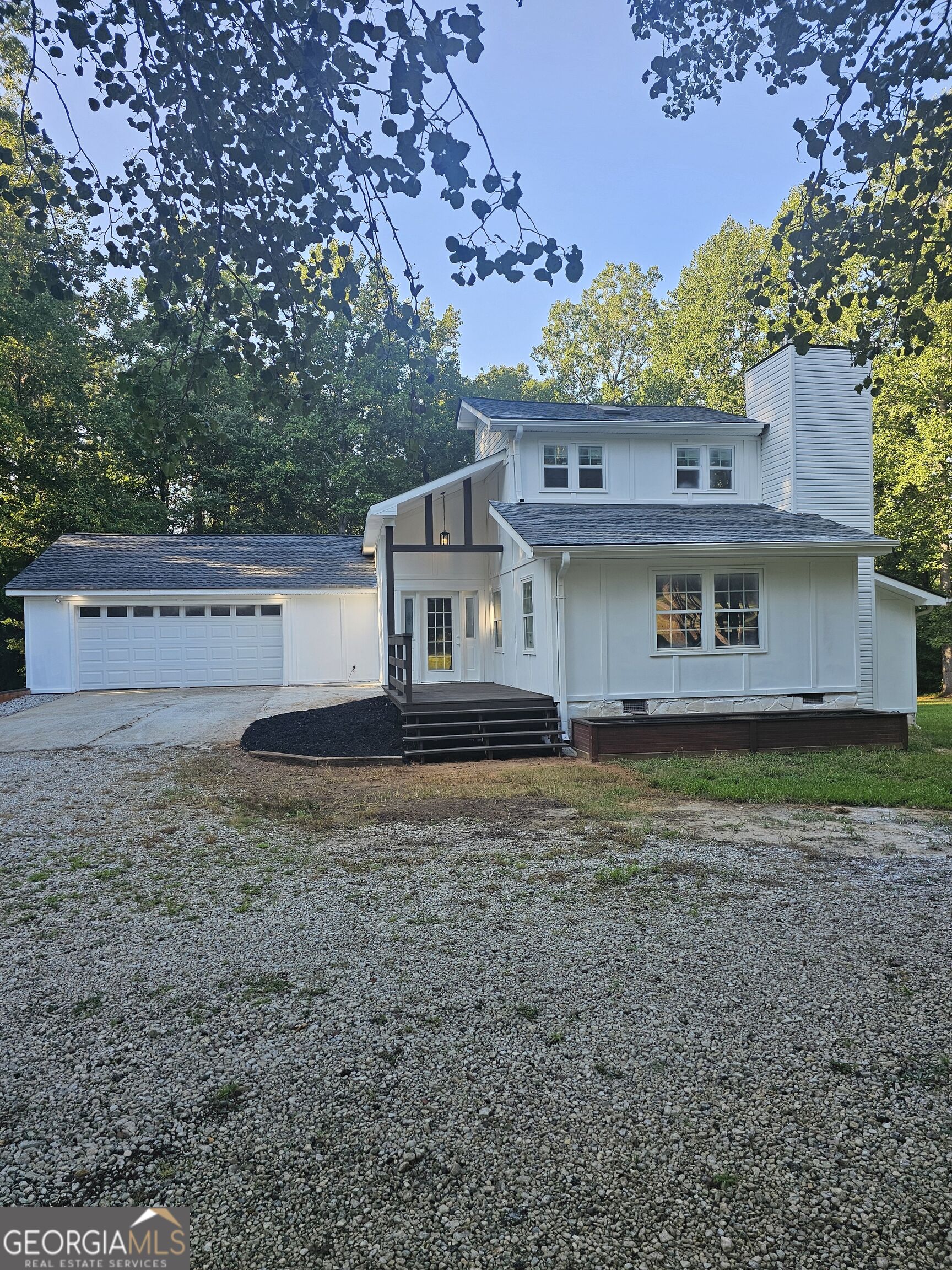 3300 Stewart Lake Road Property Photo 1