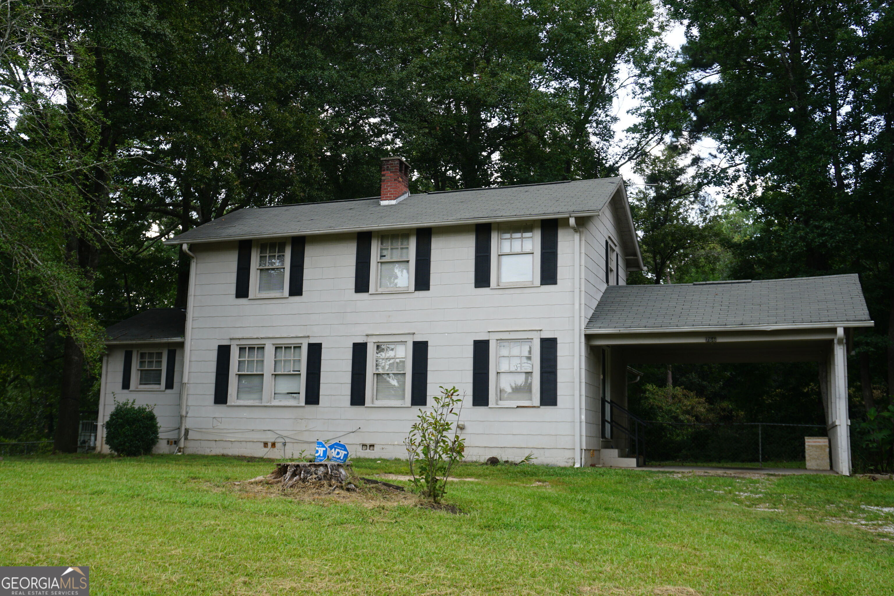 766 Pineridge Drive Property Photo 1