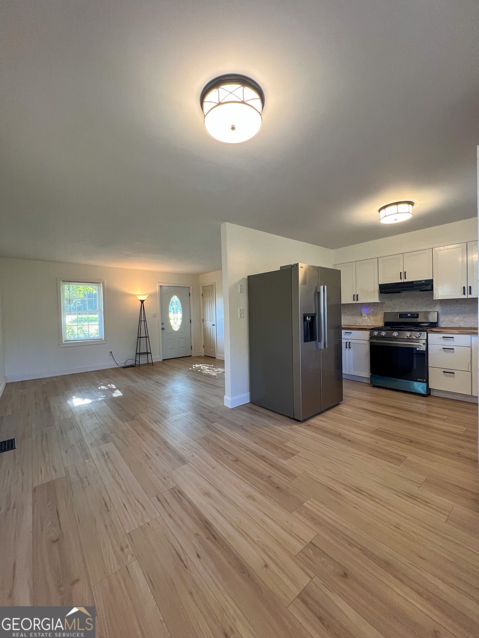 5028 Clarks Bridge Road Property Photo 8