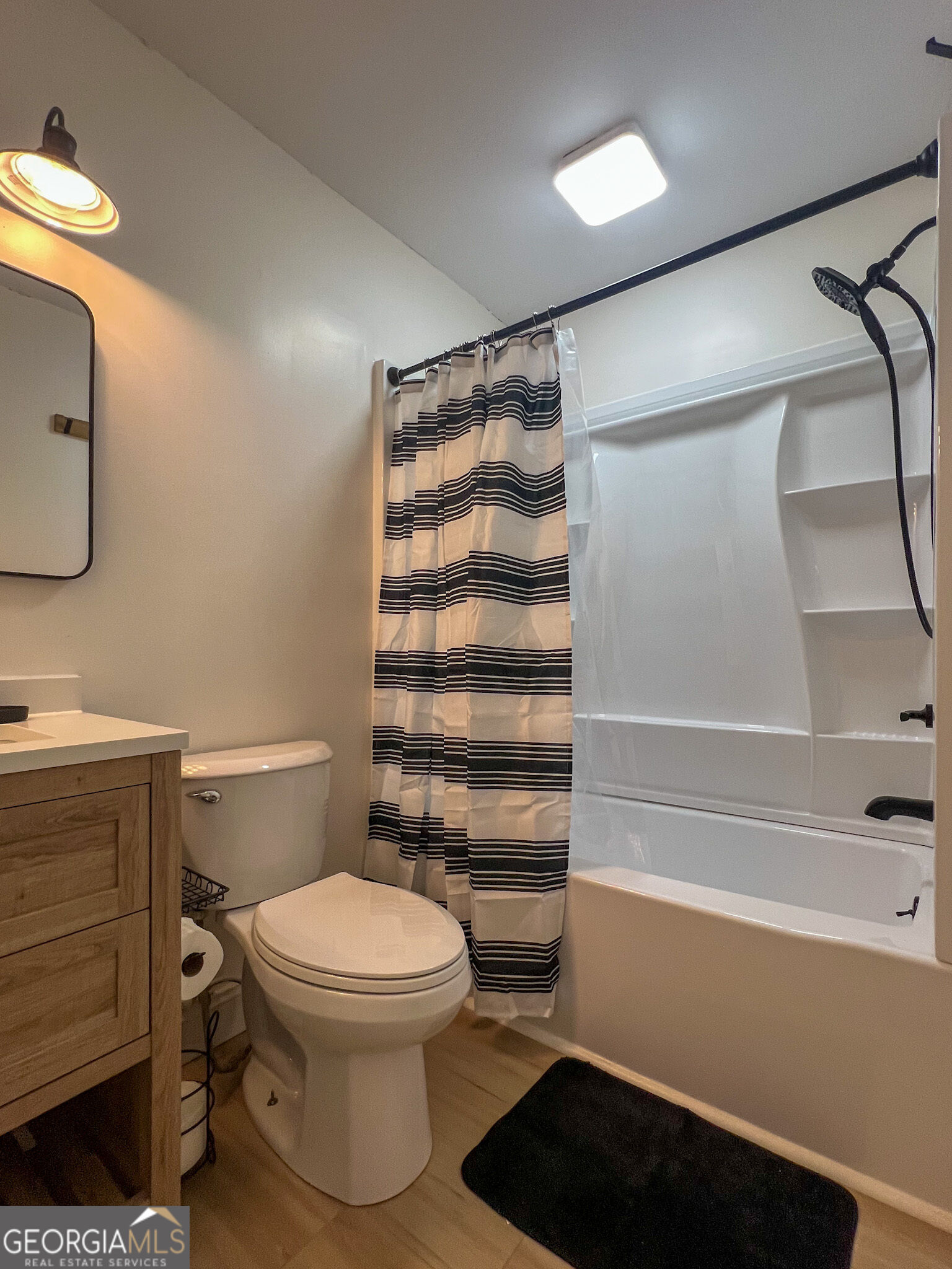5028 Clarks Bridge Road Property Photo 18