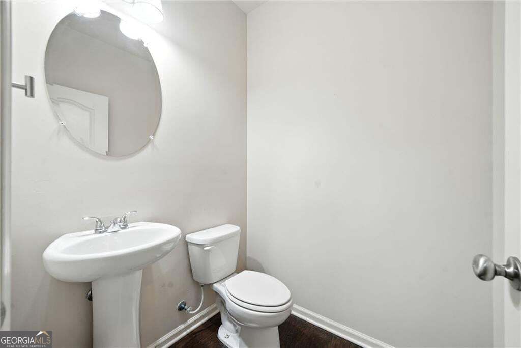 2408 Chancery Mill Lane Property Photo 10