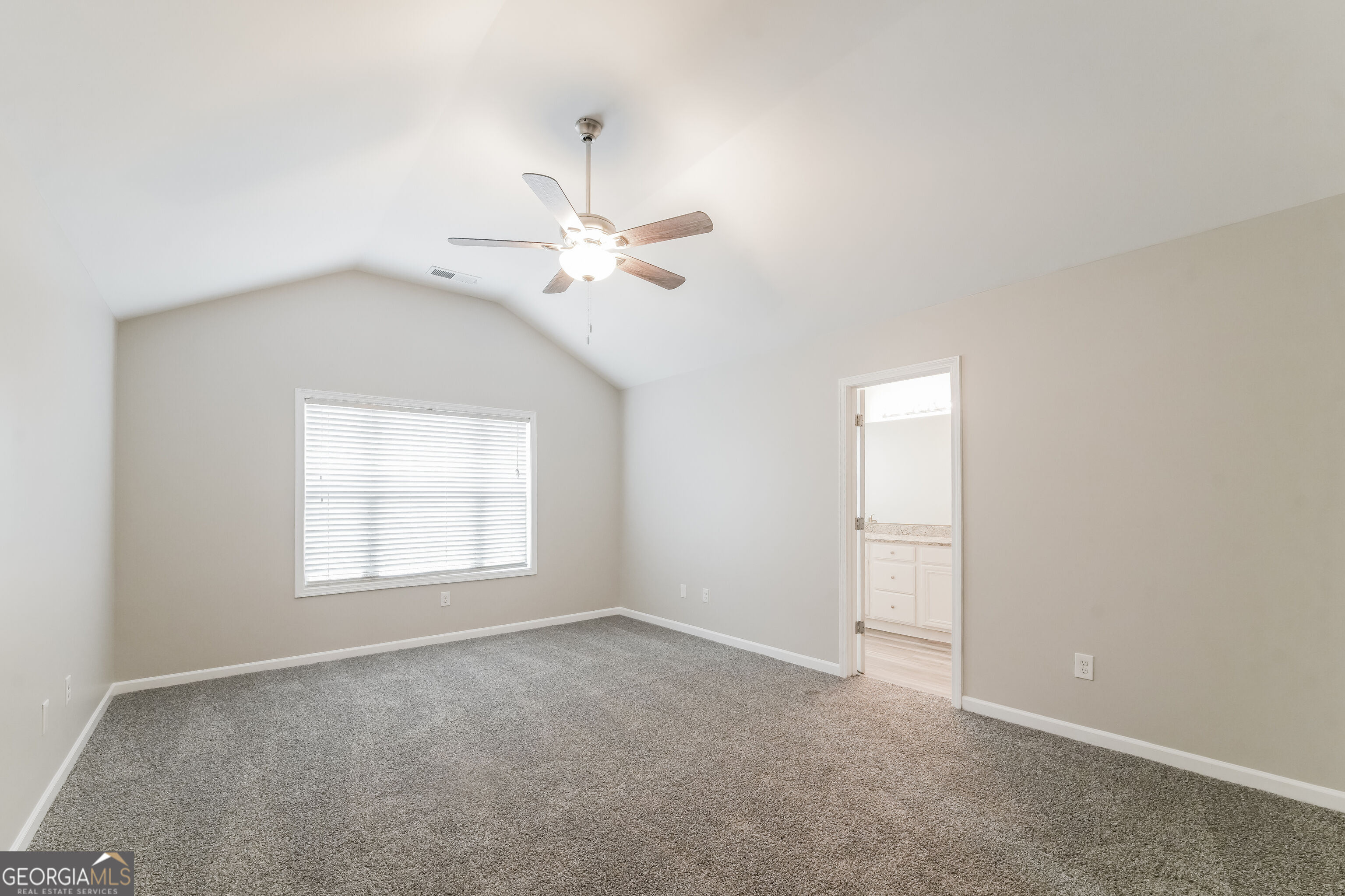 17 Wyndham Court Se Property Photo 14