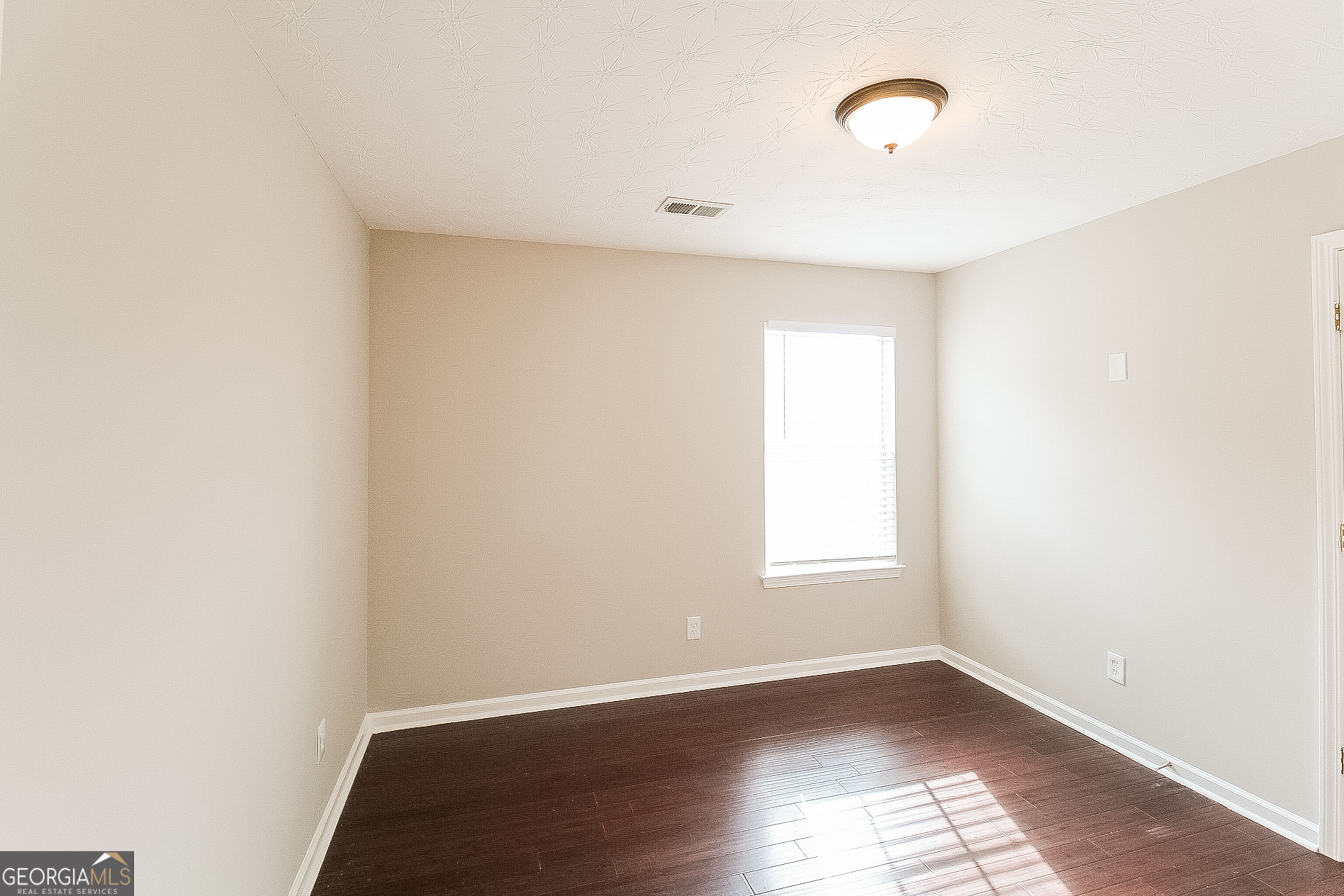 145 Spring Lake Terrace Property Photo 8