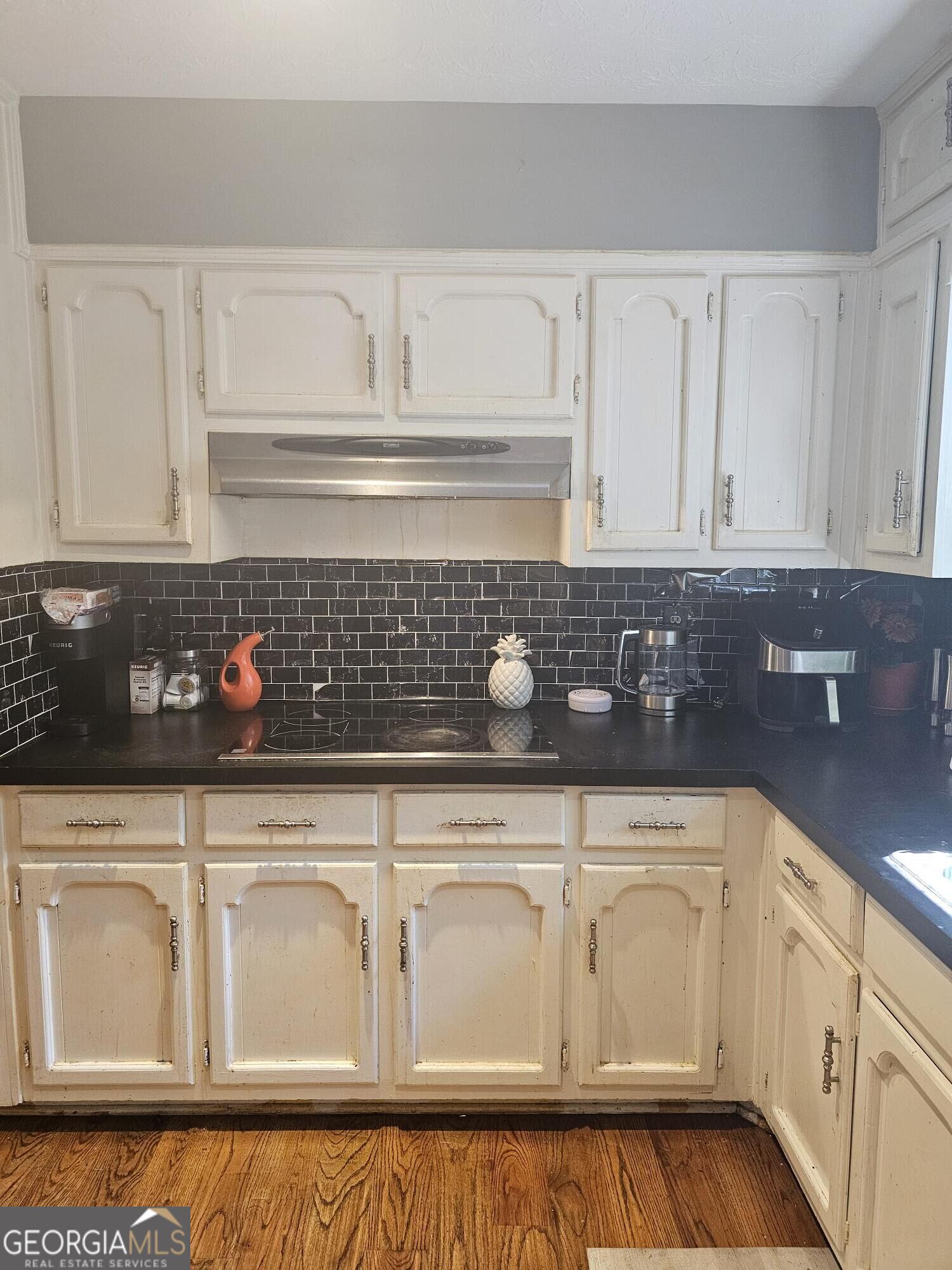 1623 Hidden Hills Parkway Property Photo 4