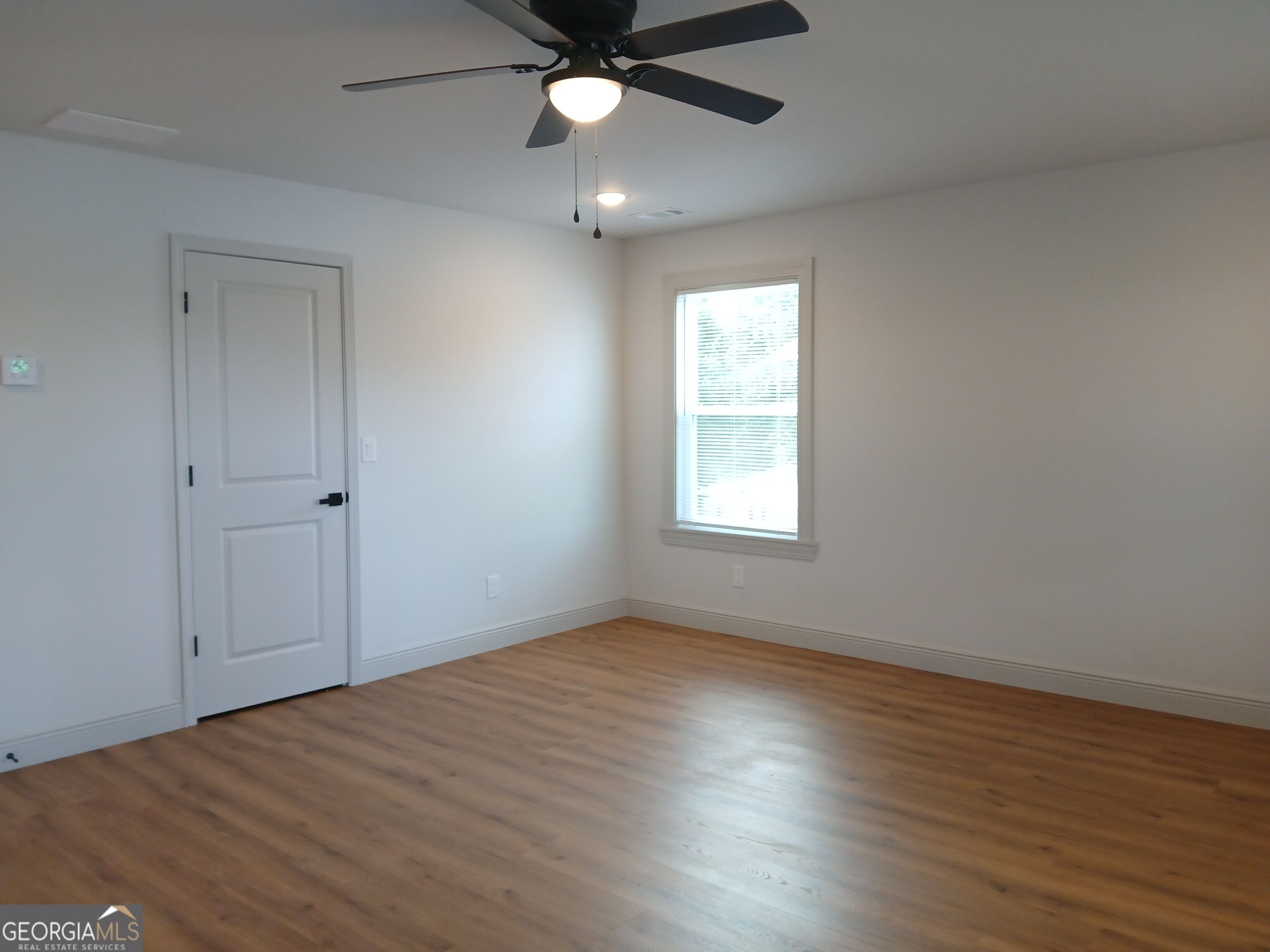 245 Lakeview Drive Property Photo 13
