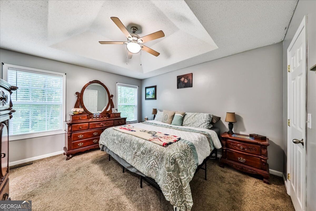 401 Winding Valley Dr. Property Photo 21