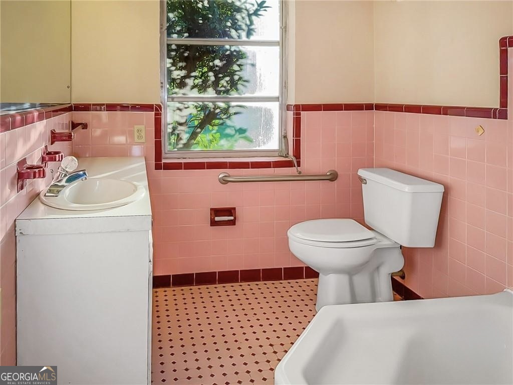 801 S Gordon Avenue Property Photo 35