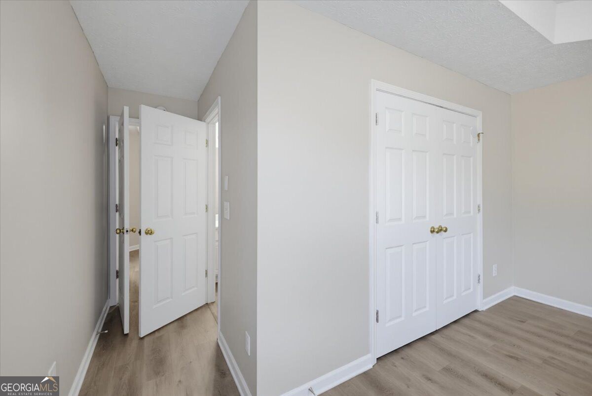 4060 Robin Circle Property Photo 17