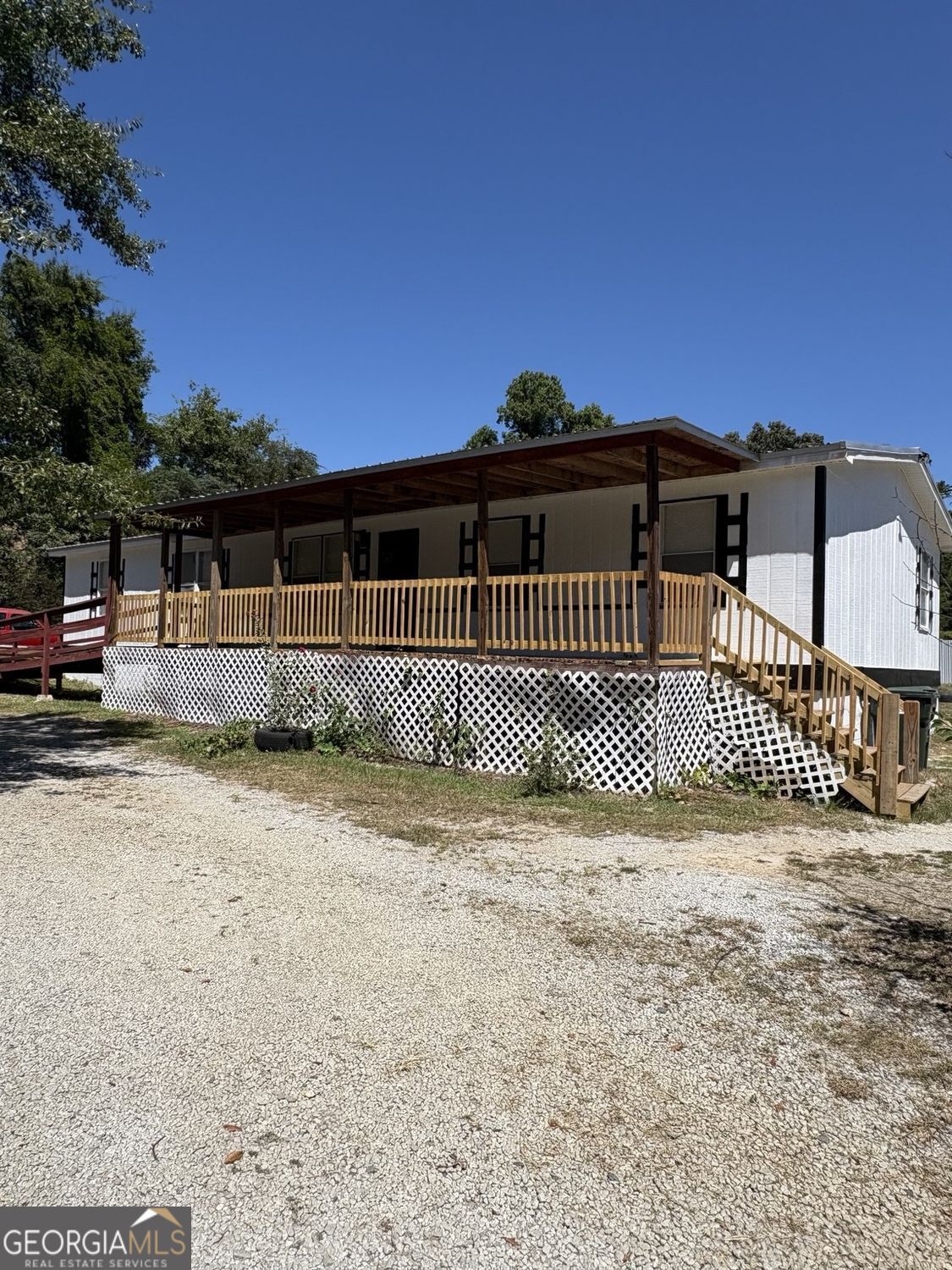 1025 Evergreen Drive Property Photo 2