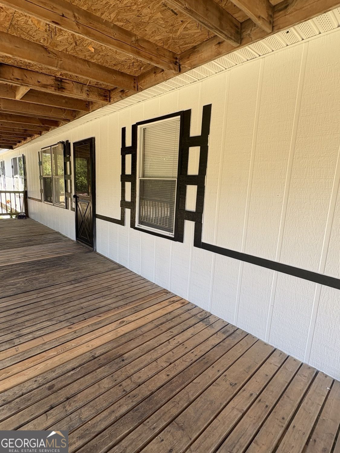 1025 Evergreen Drive Property Photo 3
