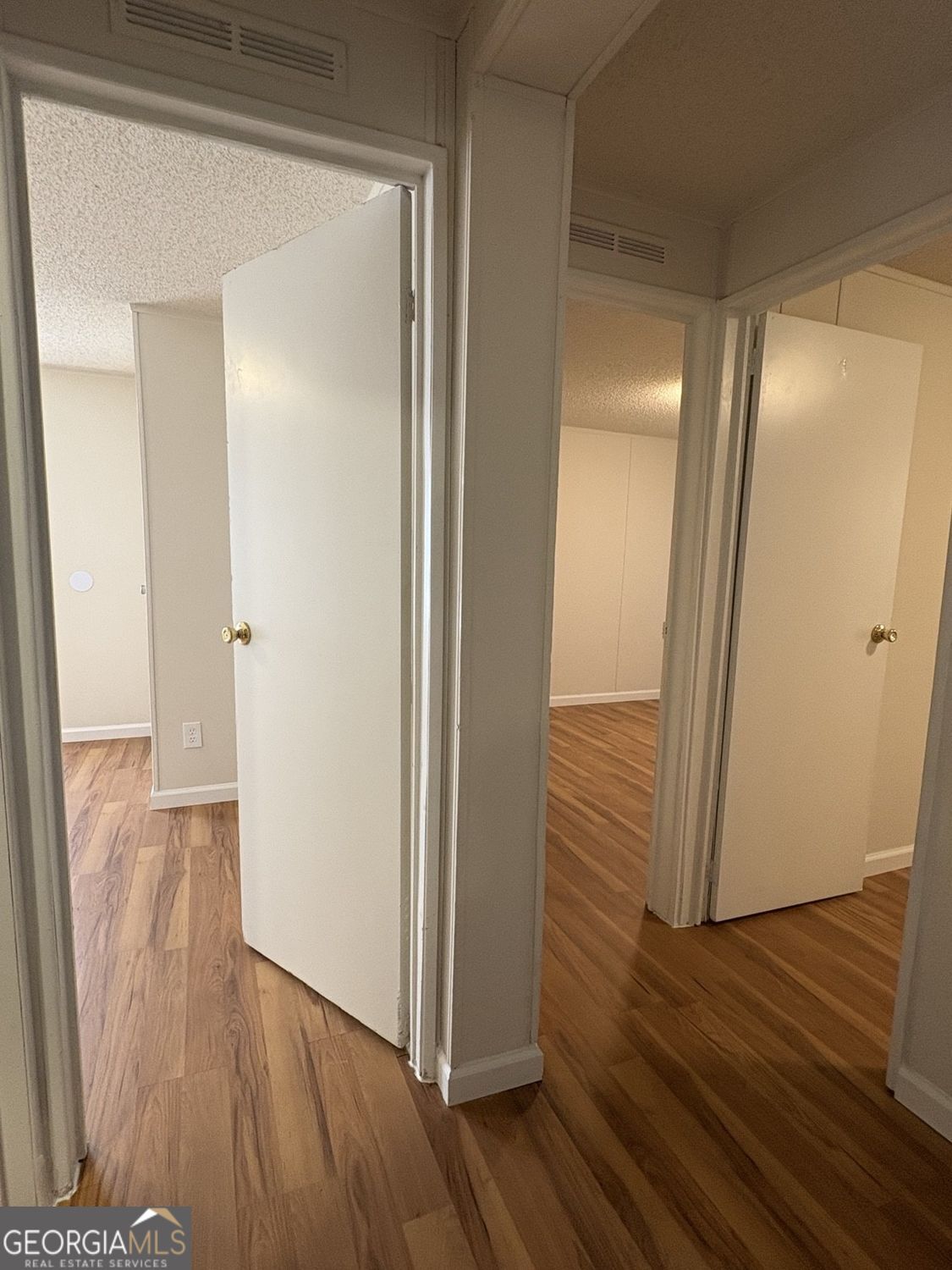 1025 Evergreen Drive Property Photo 15