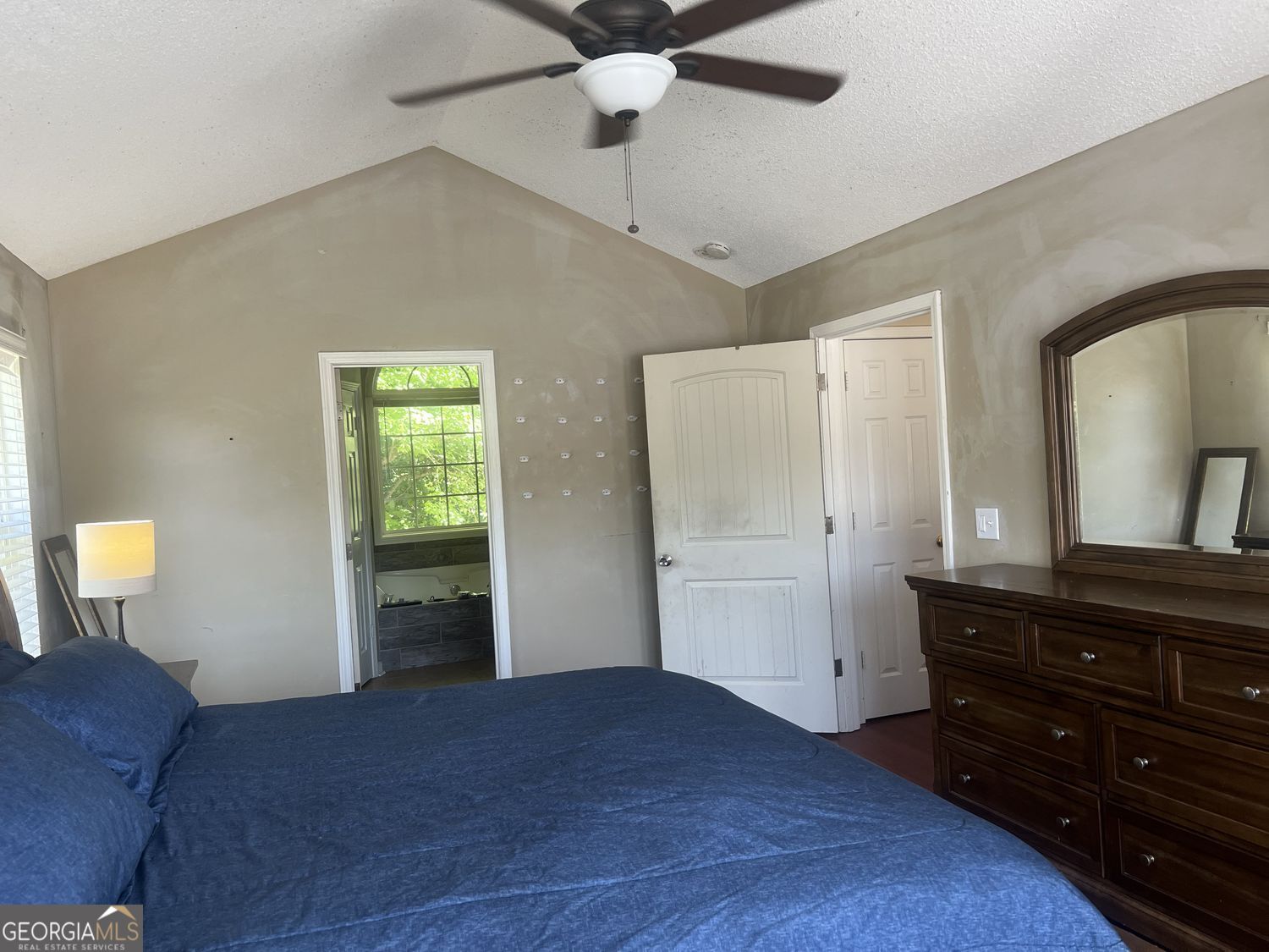 7247 Cedar Forest Drive Property Photo 24