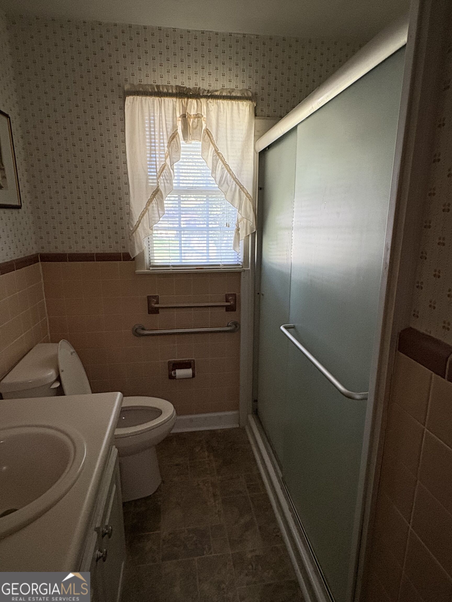 3000 15th Avenue Property Photo 9