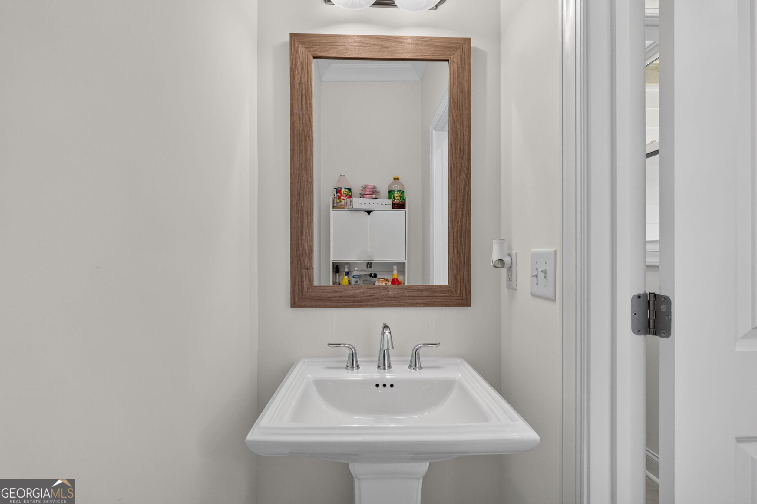 340 Olmstead Way Property Photo 14