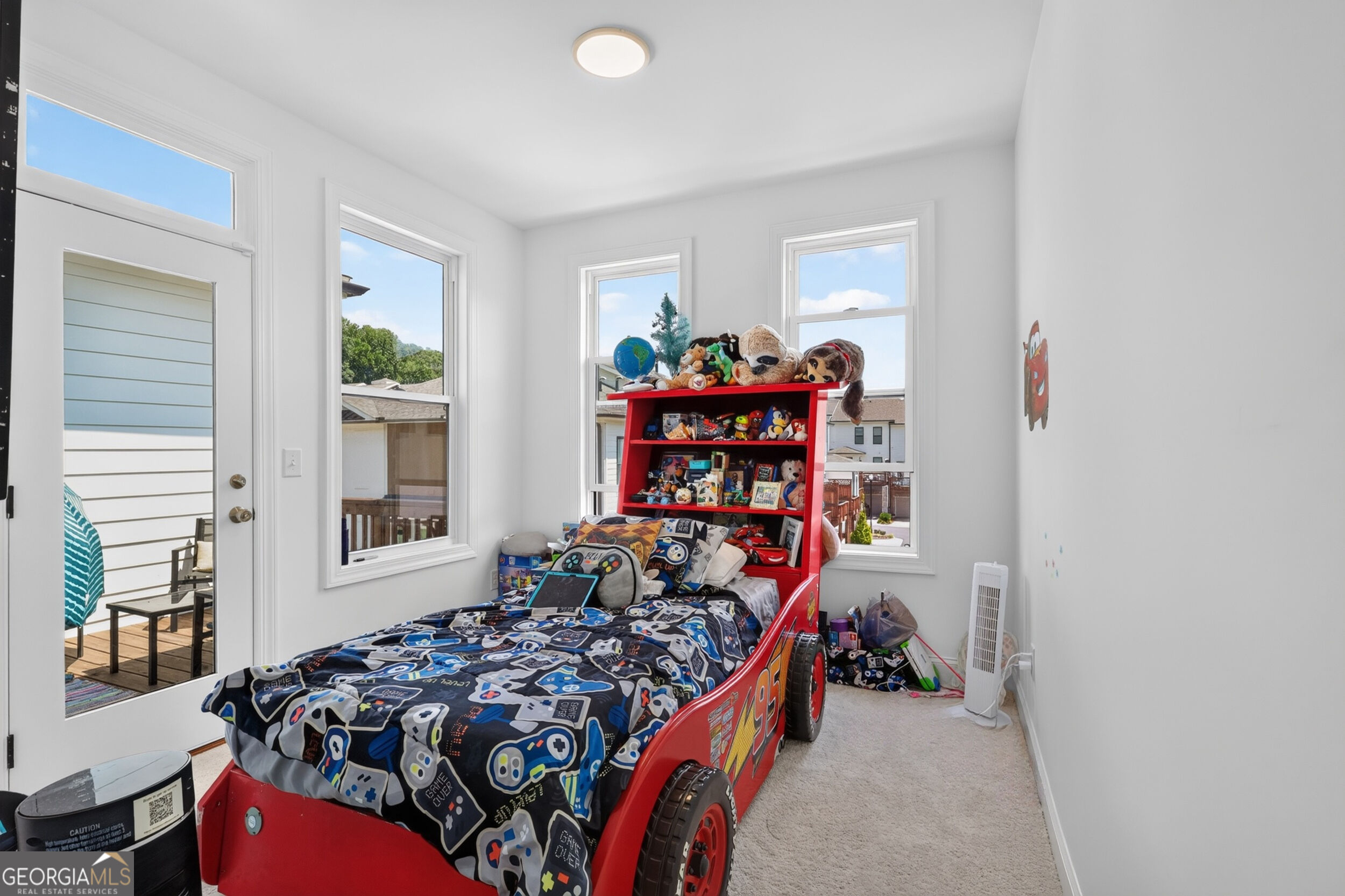 340 Olmstead Way Property Photo 21