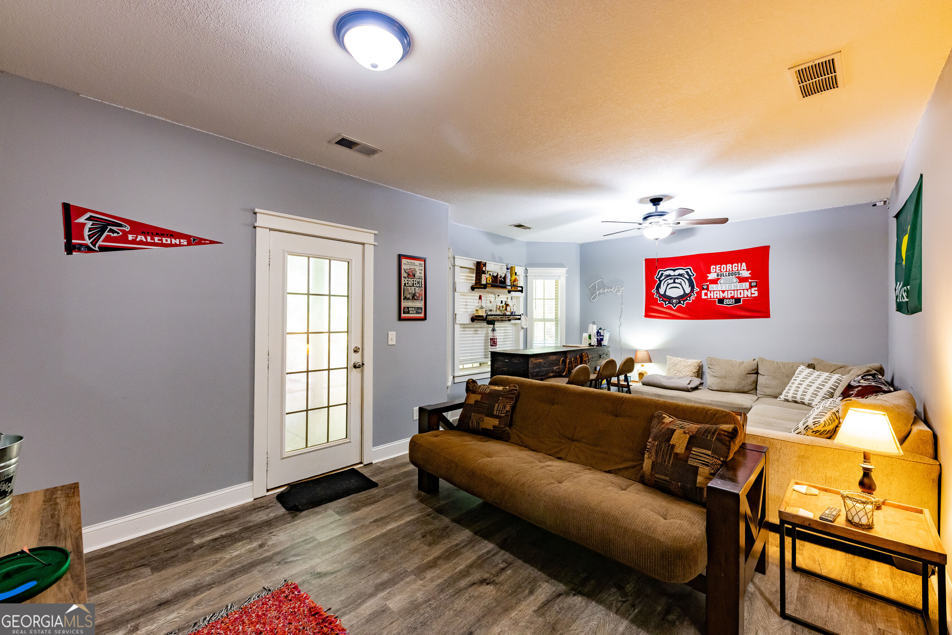 405 Barouche Drive Property Photo 33