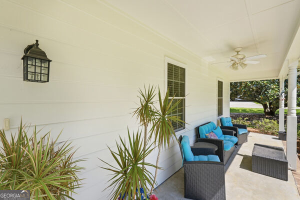 109 Sunset Drive Property Photo 5