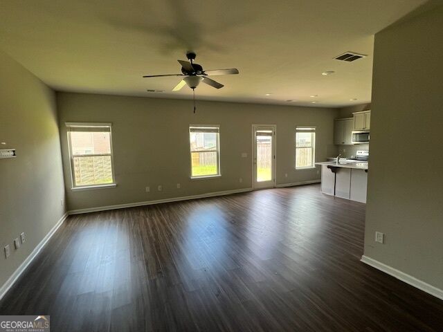 11935 Brightside Parkway Property Photo 3