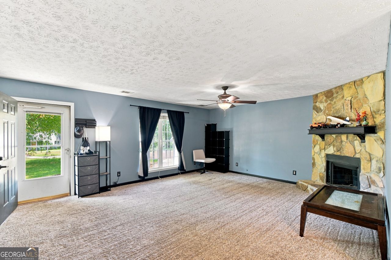 105 Gwenellen Drive Property Photo 12
