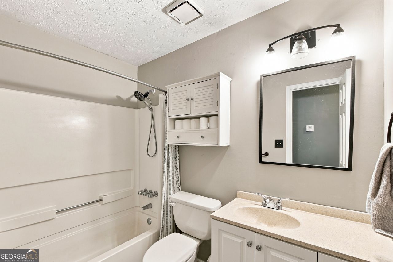 105 Gwenellen Drive Property Photo 34