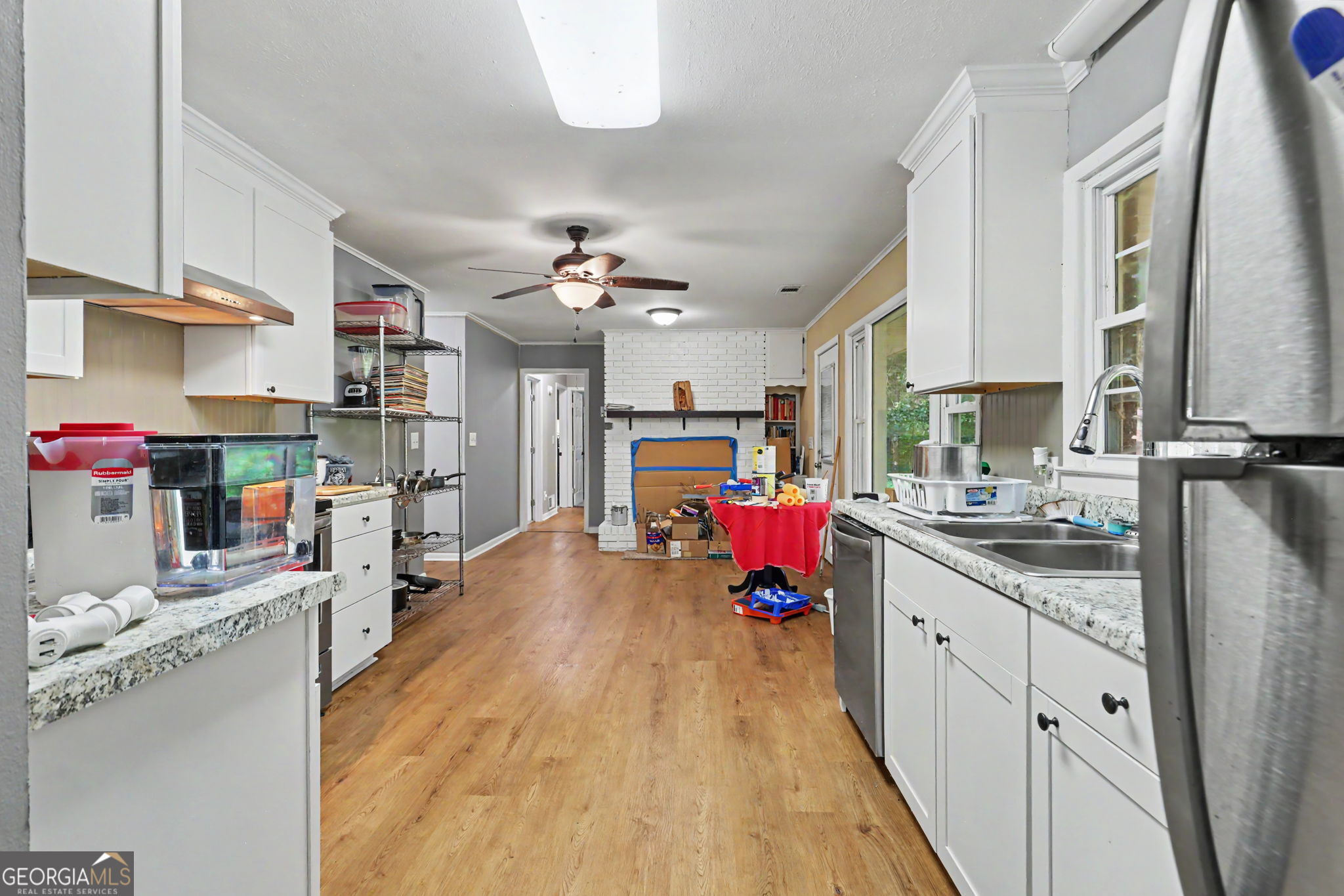 692 Allen Anderson Road Property Photo 5