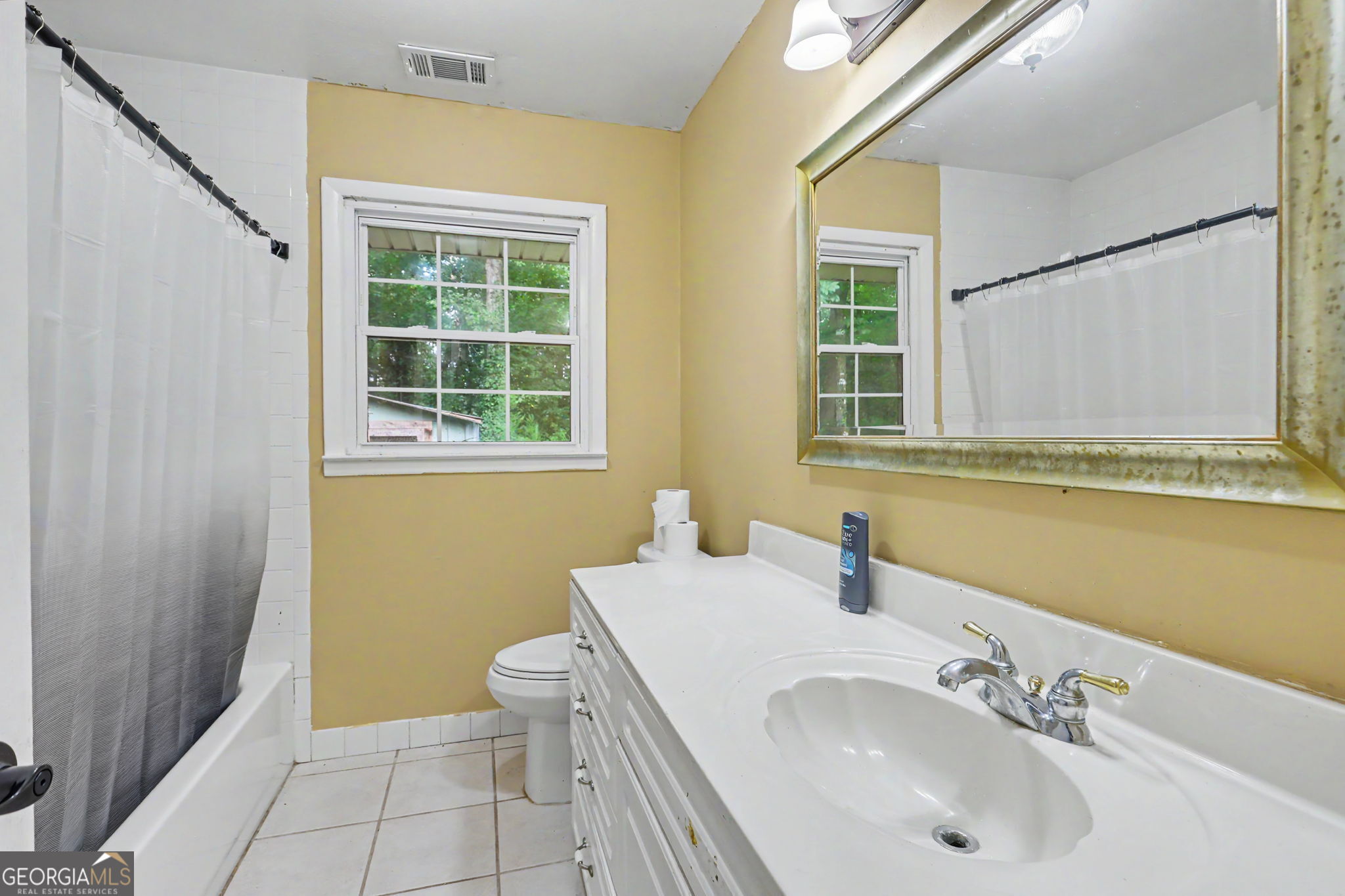 692 Allen Anderson Road Property Photo 15