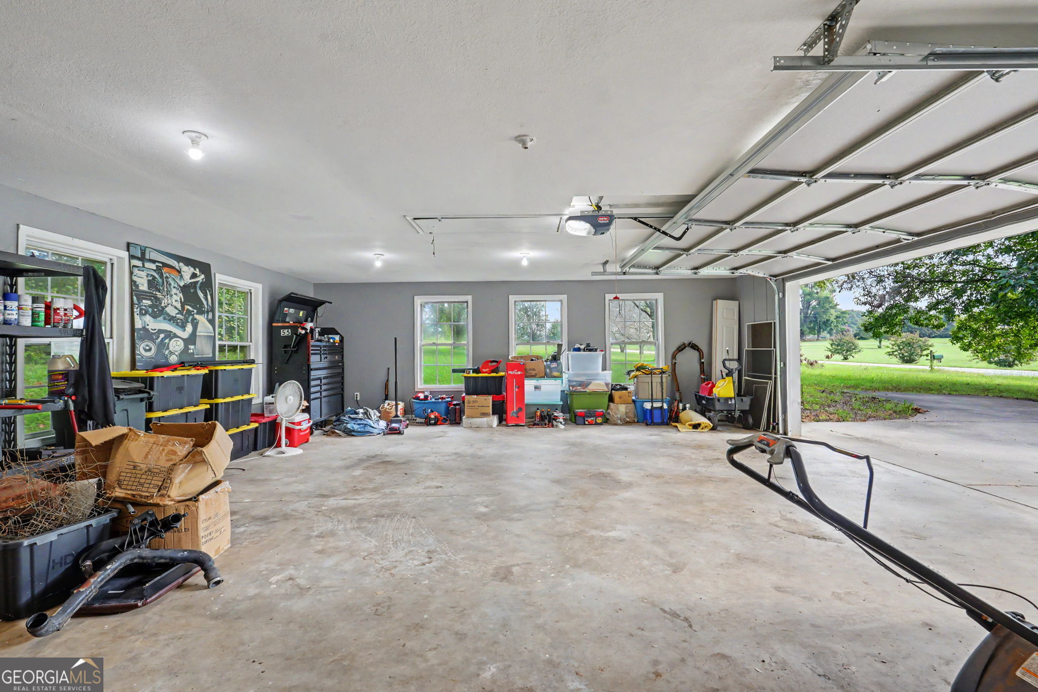 692 Allen Anderson Road Property Photo 18