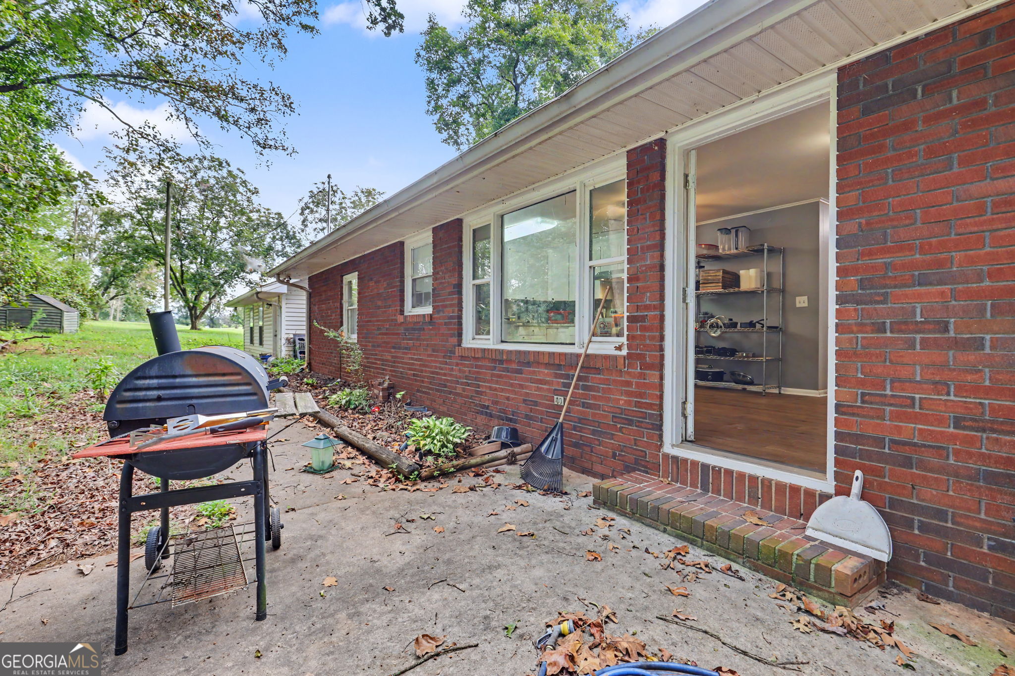 692 Allen Anderson Road Property Photo 21