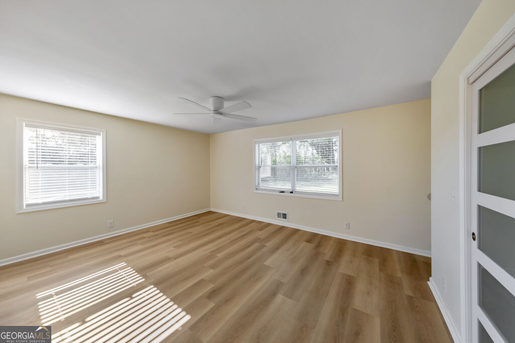 121 Kingston Highway Nw Property Photo 11