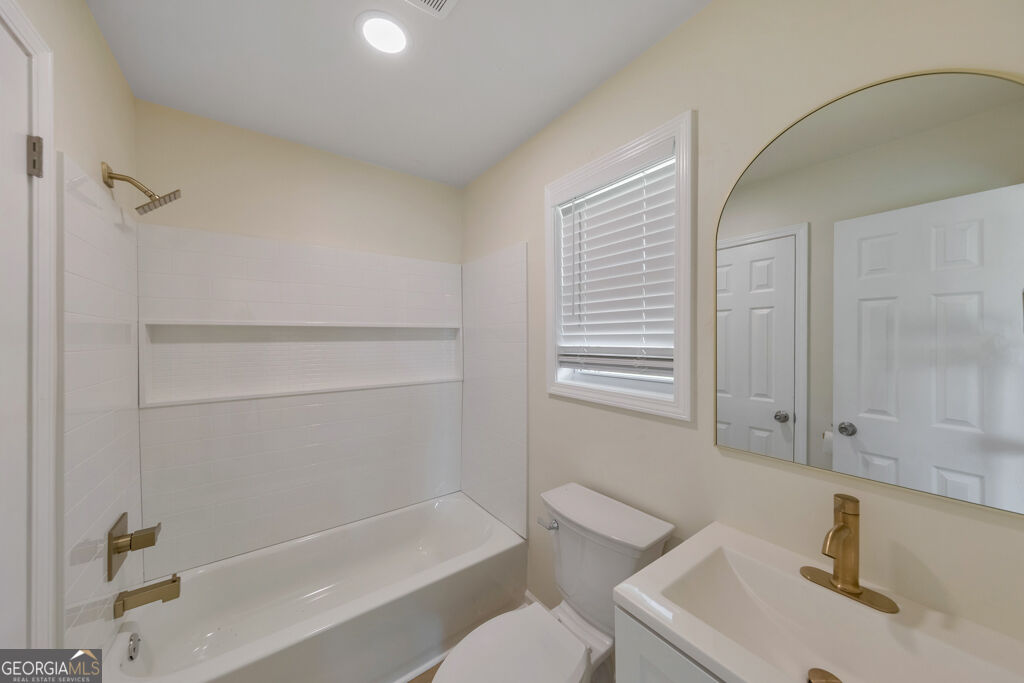 121 Kingston Highway Nw Property Photo 18