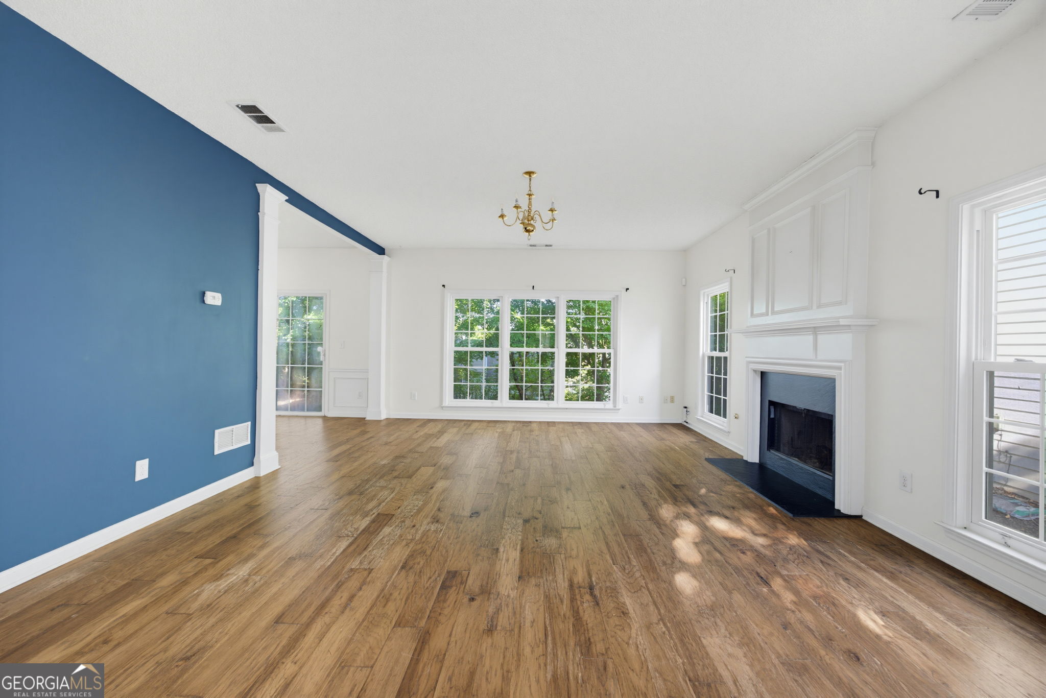2599 Alvecot Circle Se Property Photo 4