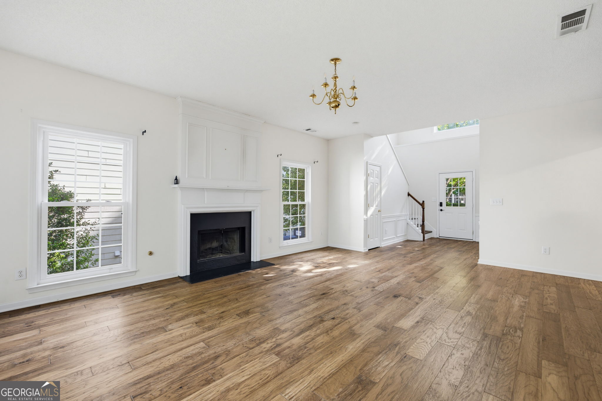 2599 Alvecot Circle Se Property Photo 6