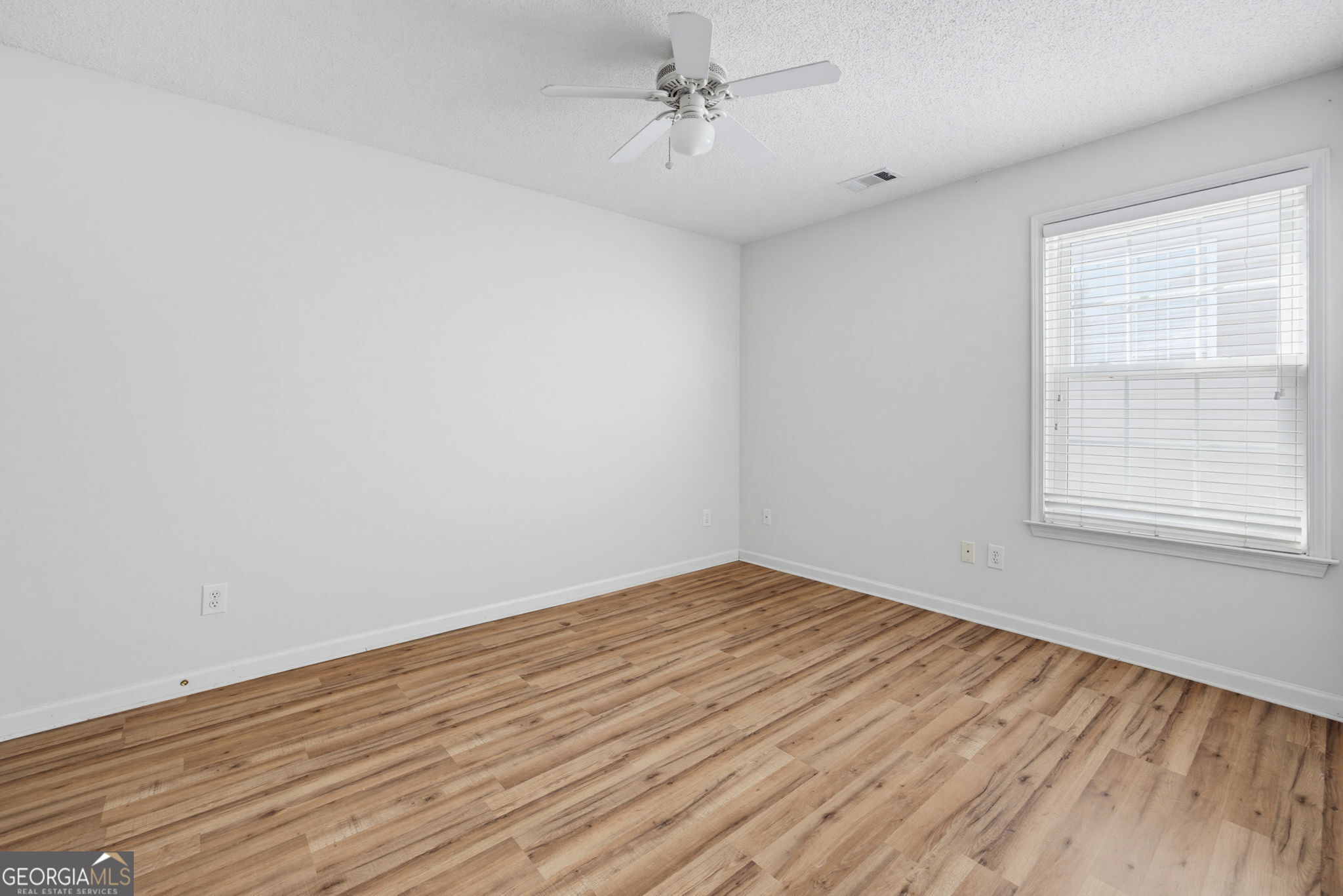 2599 Alvecot Circle Se Property Photo 20