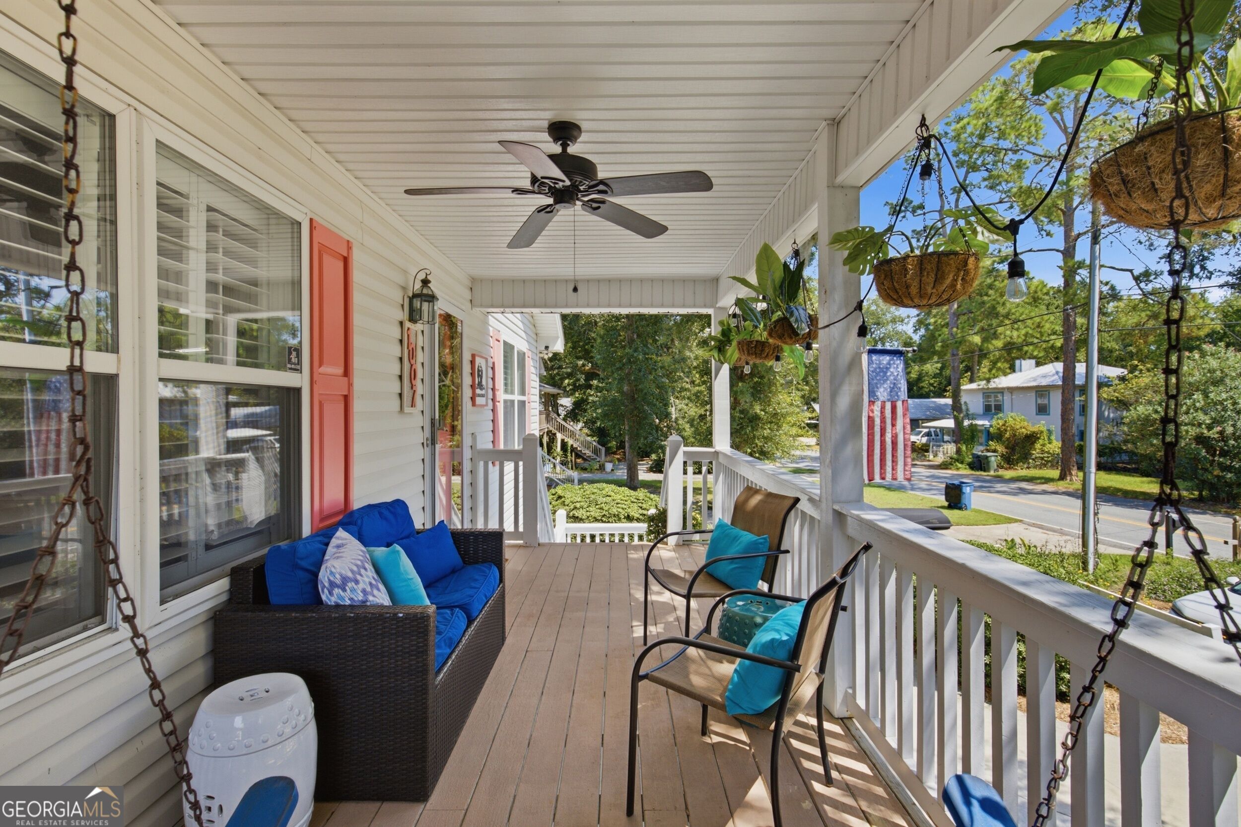 1007 Mallery Street Property Photo 7