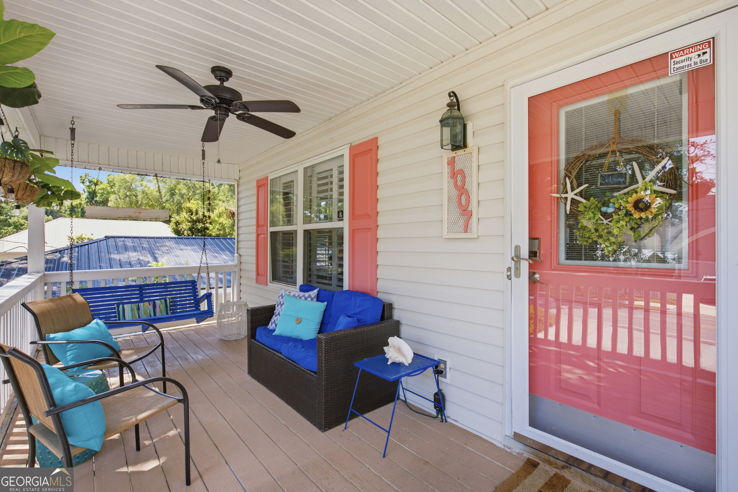 1007 Mallery Street Property Photo 8