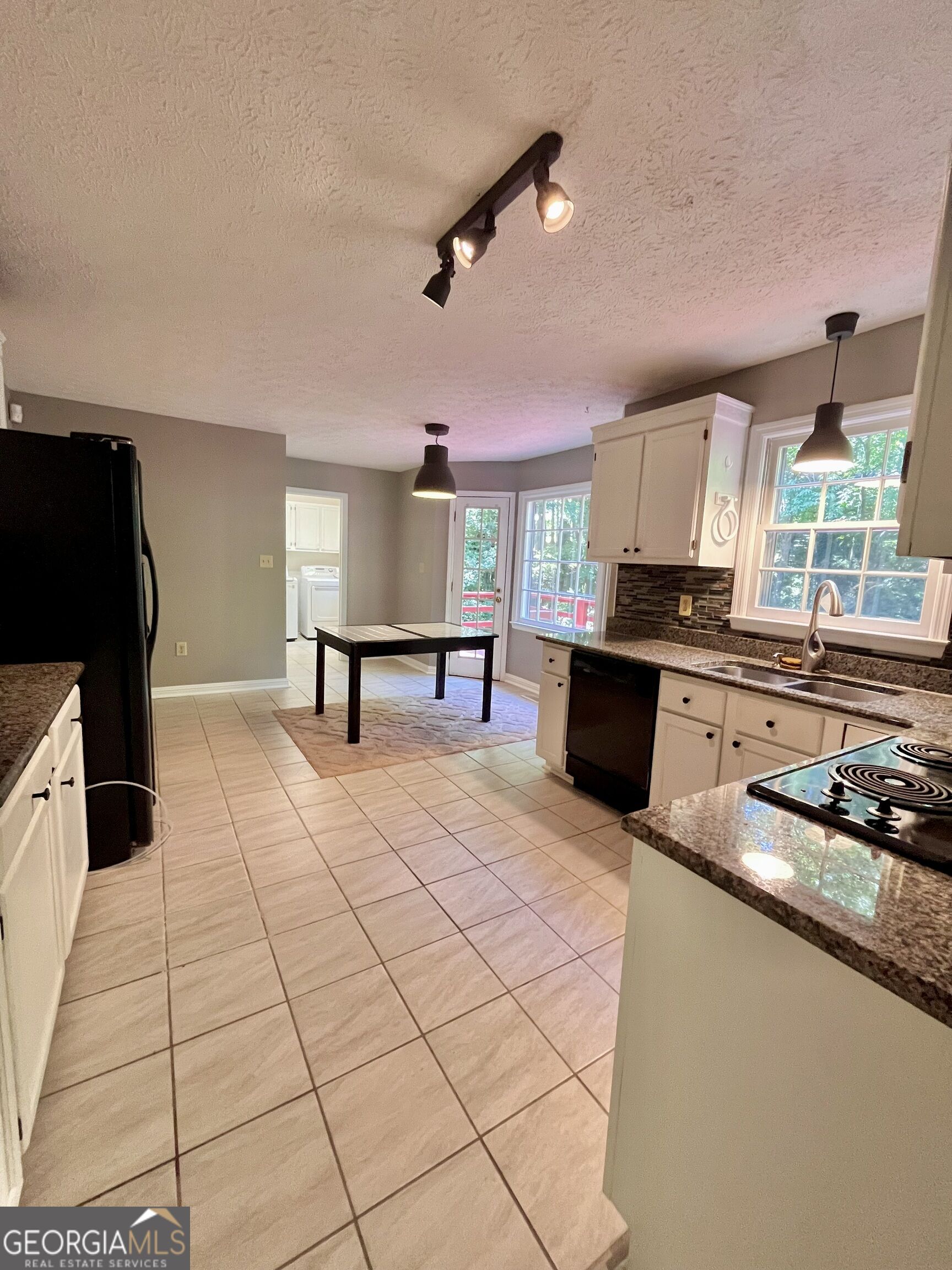 215 Mcduffie Drive Property Photo 6