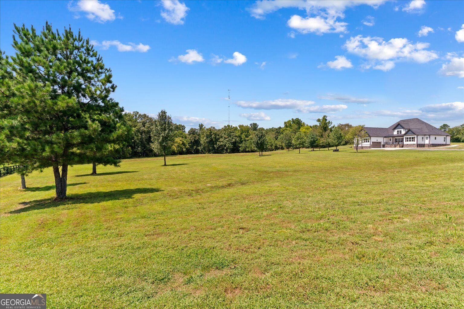 385 Wilson Road Property Photo 3