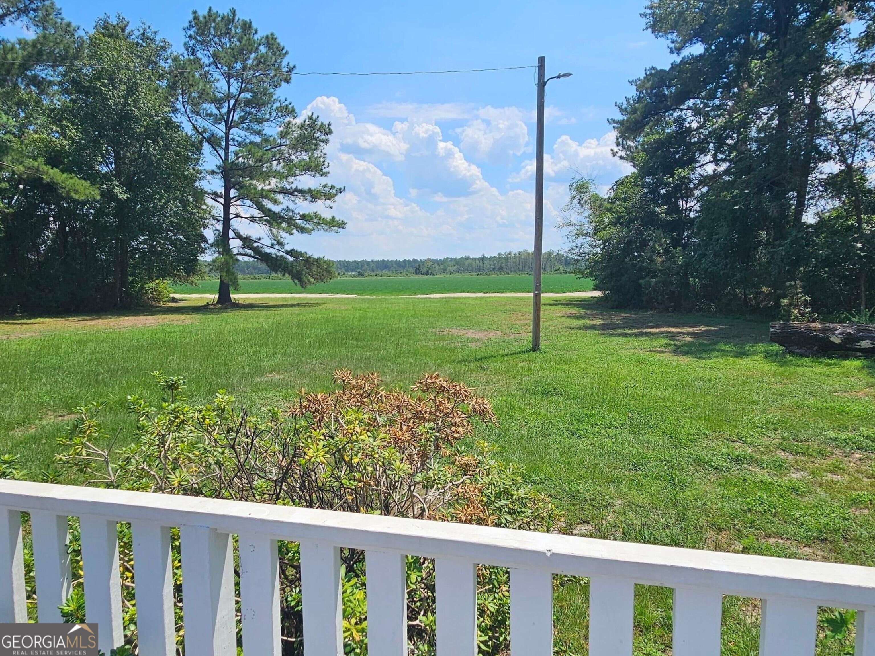 6392 Arcola Road Property Photo 4