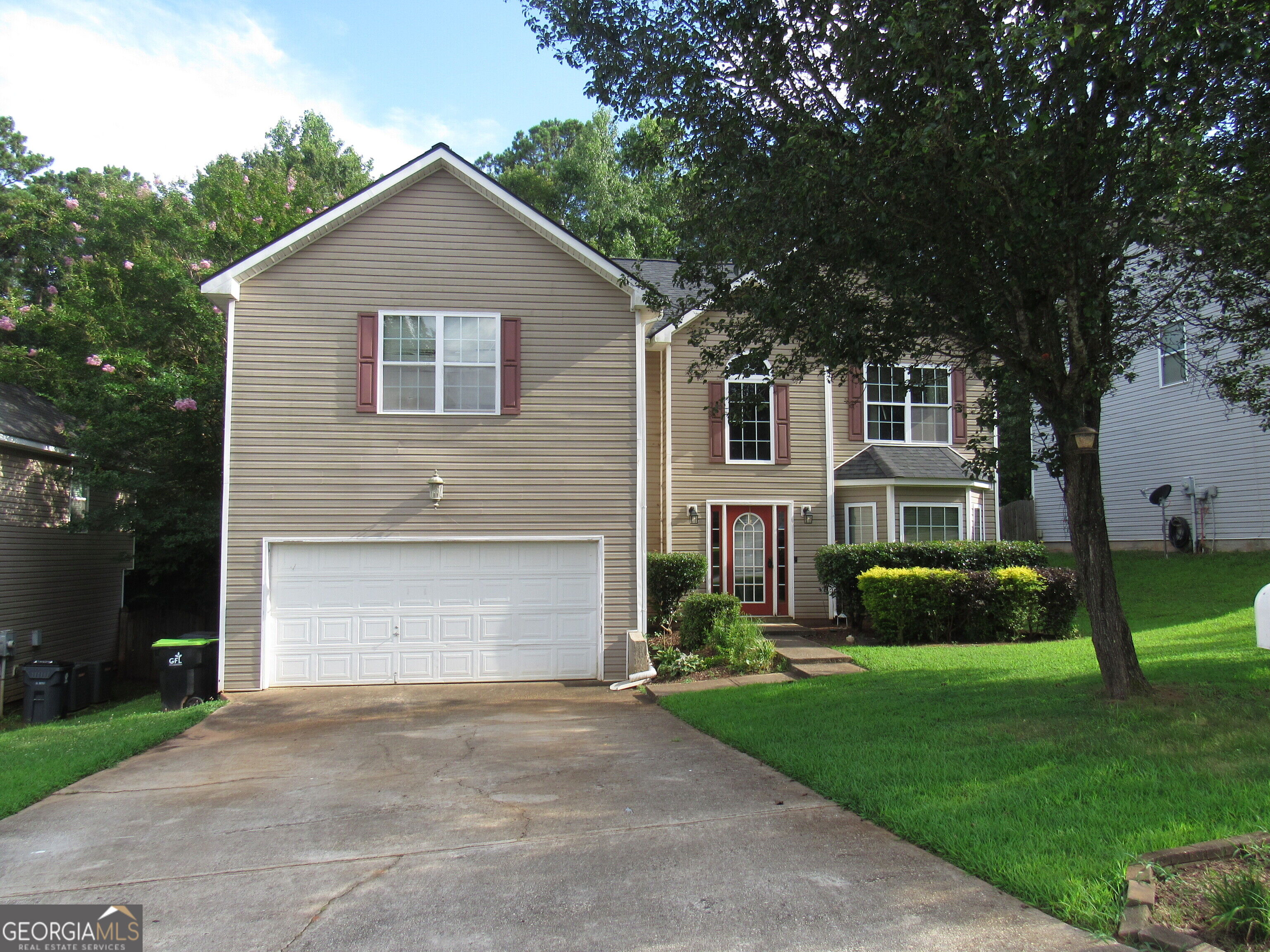 1043 Summer Cypress Drive Property Photo 1