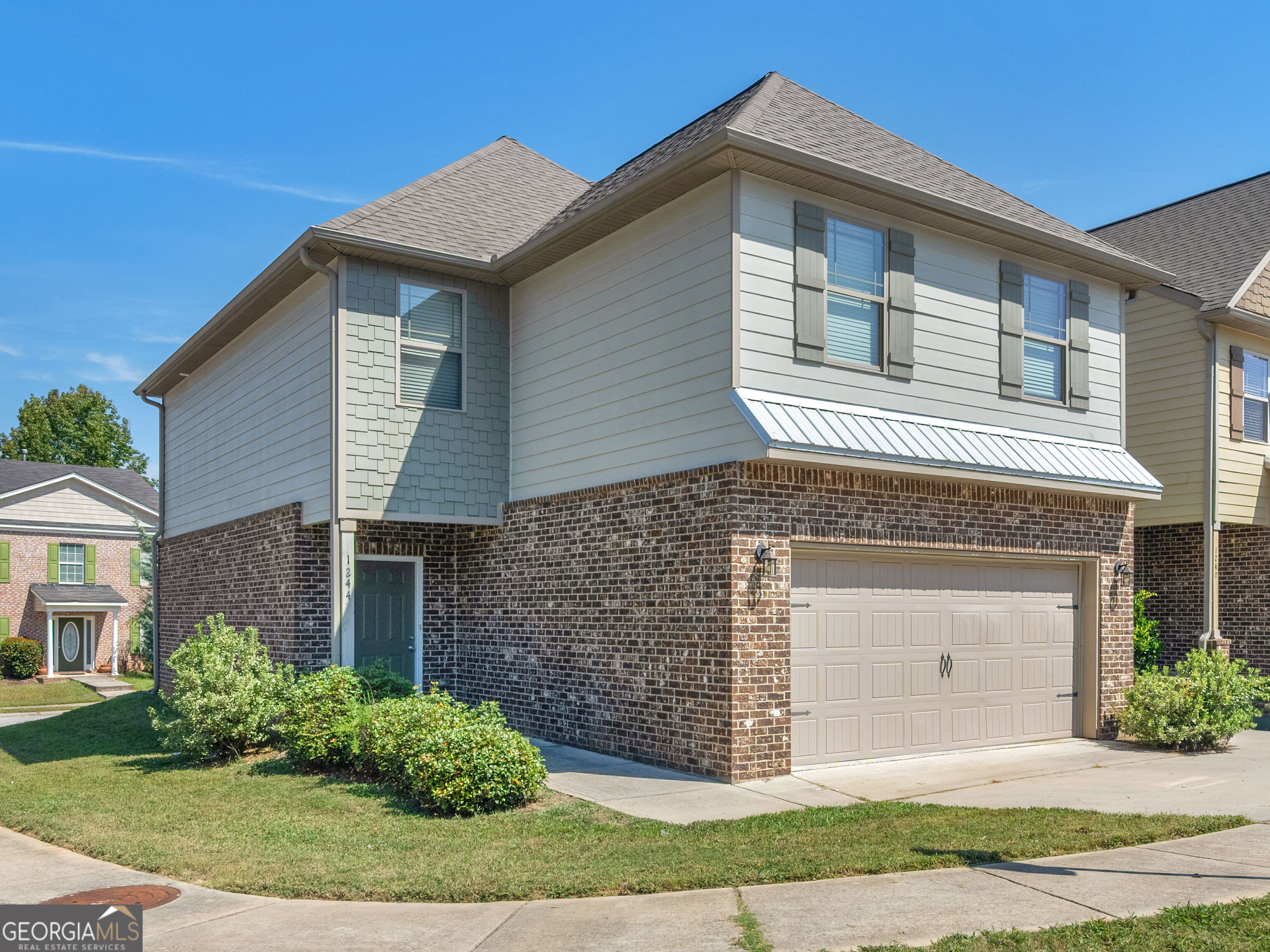 1244 Faye Court Property Photo 1