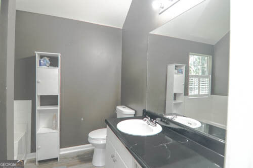 1094 Sugarcreek Way Property Photo 22