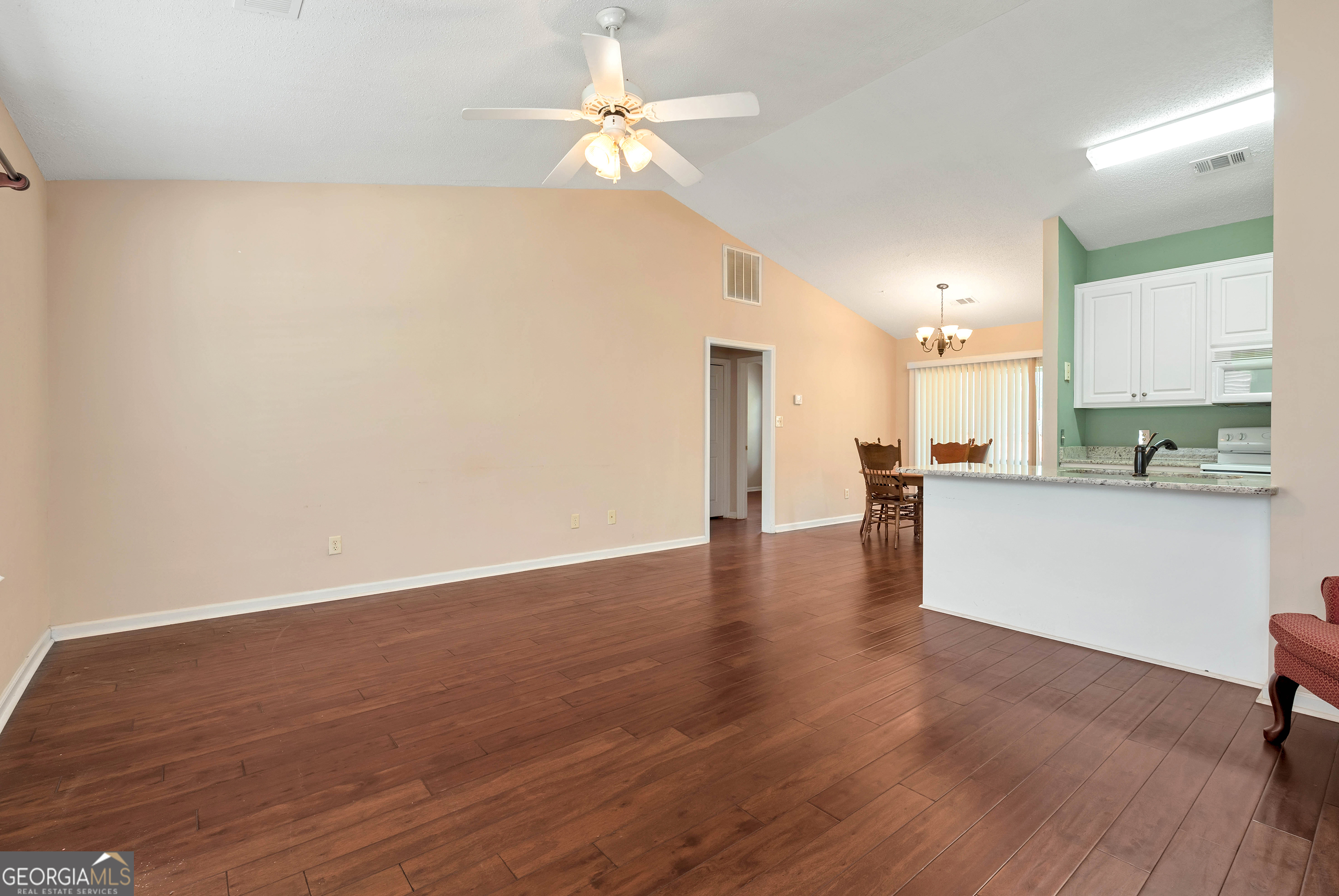 2987 Bentley Park Circle Property Photo 3