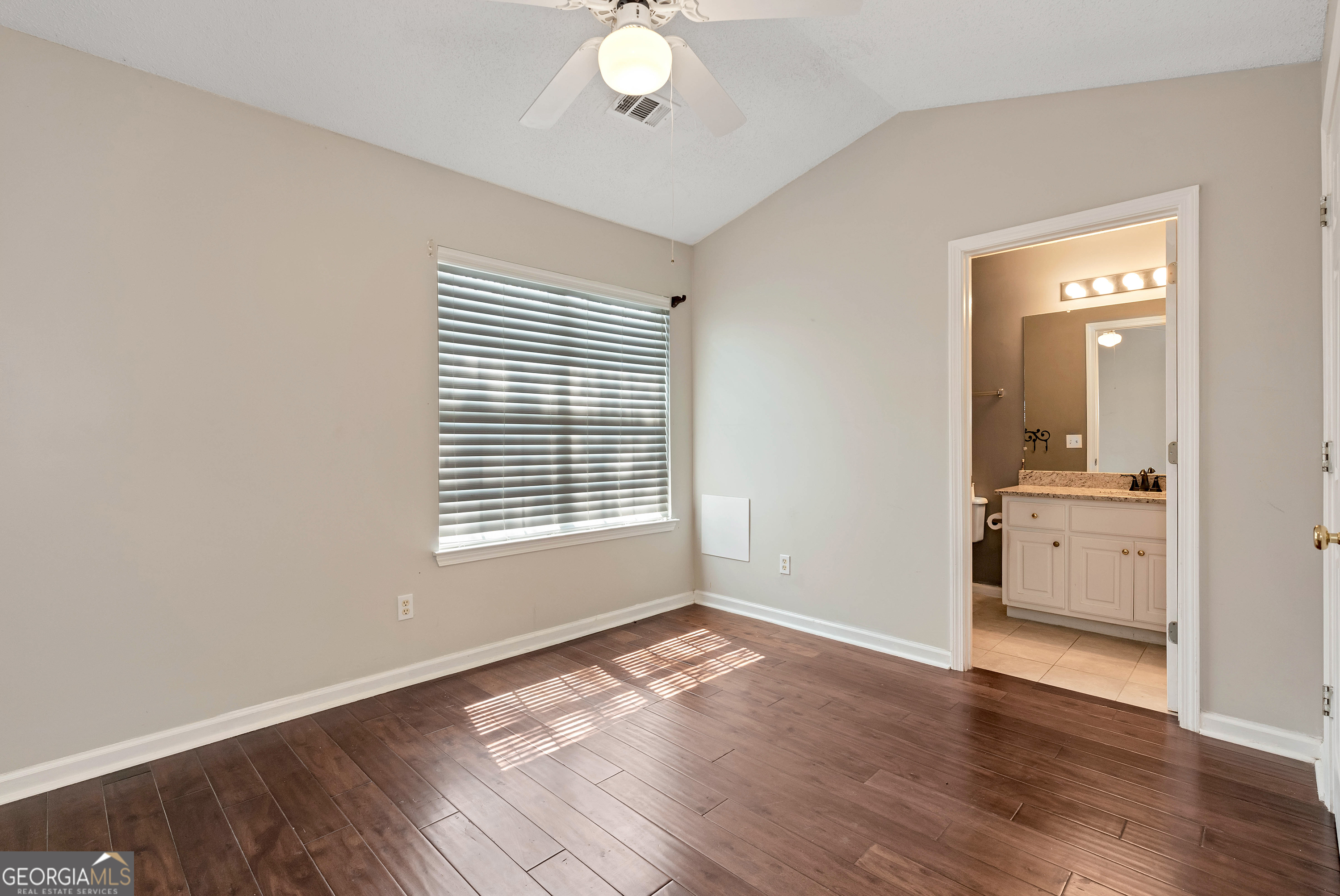 2987 Bentley Park Circle Property Photo 13
