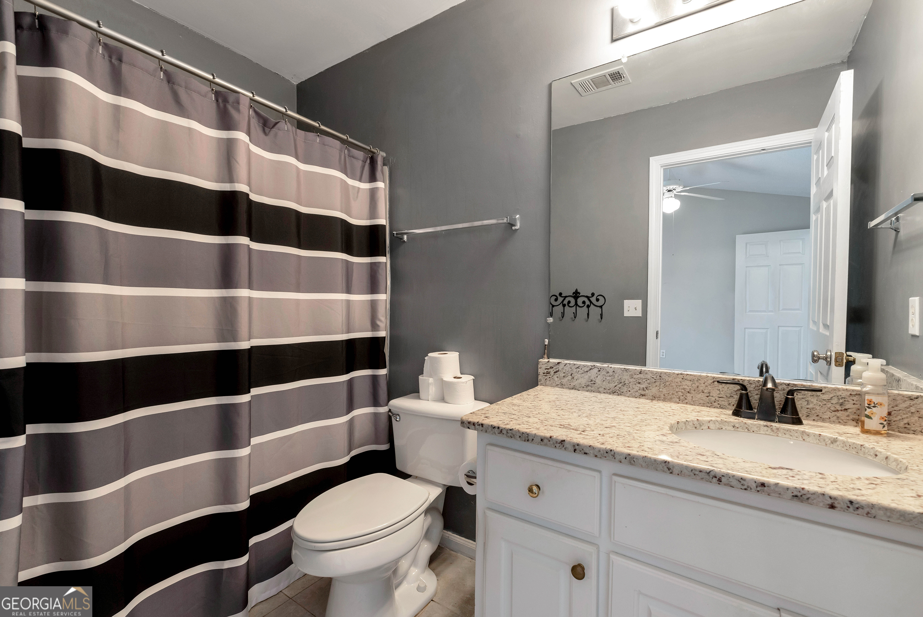 2987 Bentley Park Circle Property Photo 18