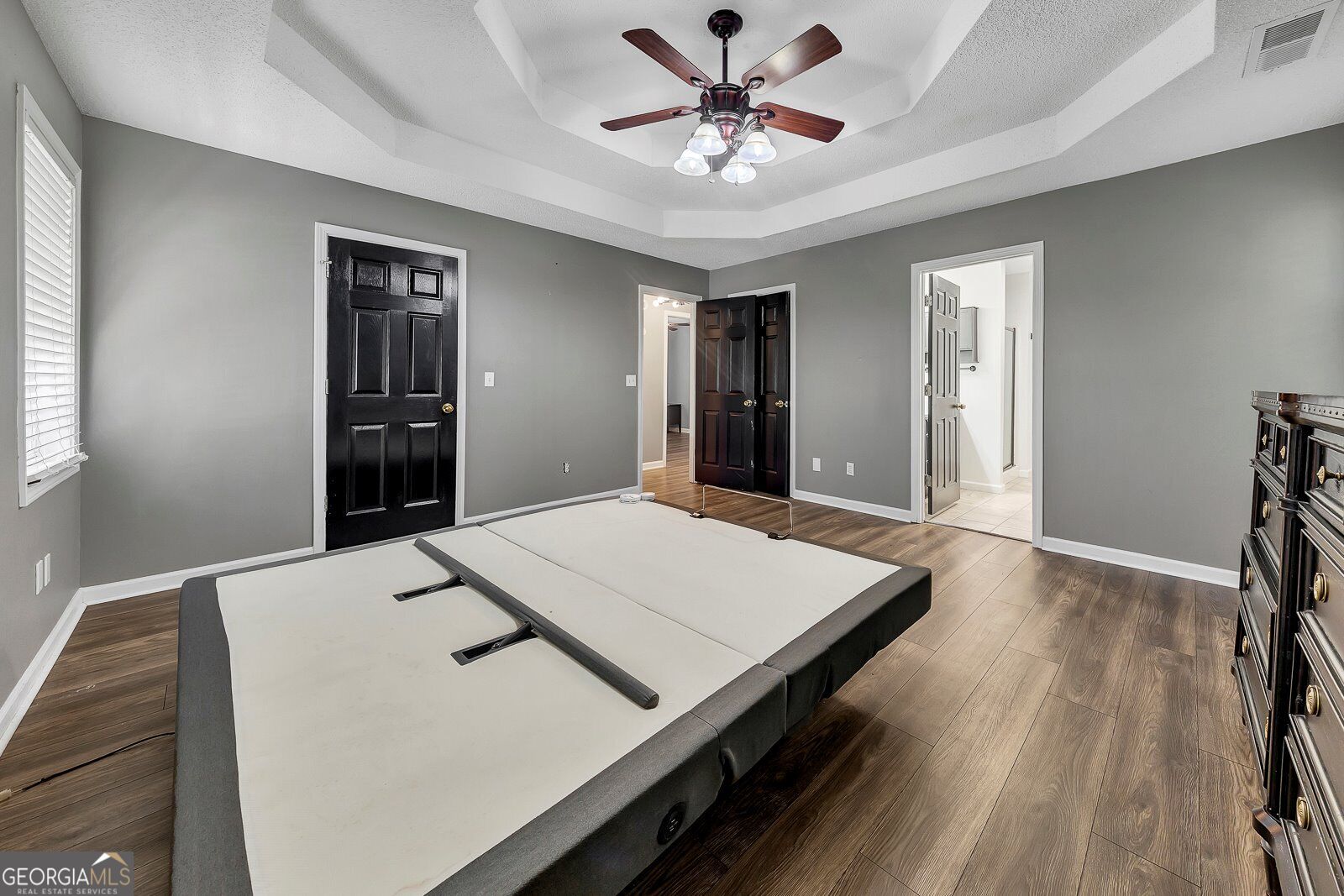 6484 Victory Drive Property Photo 17