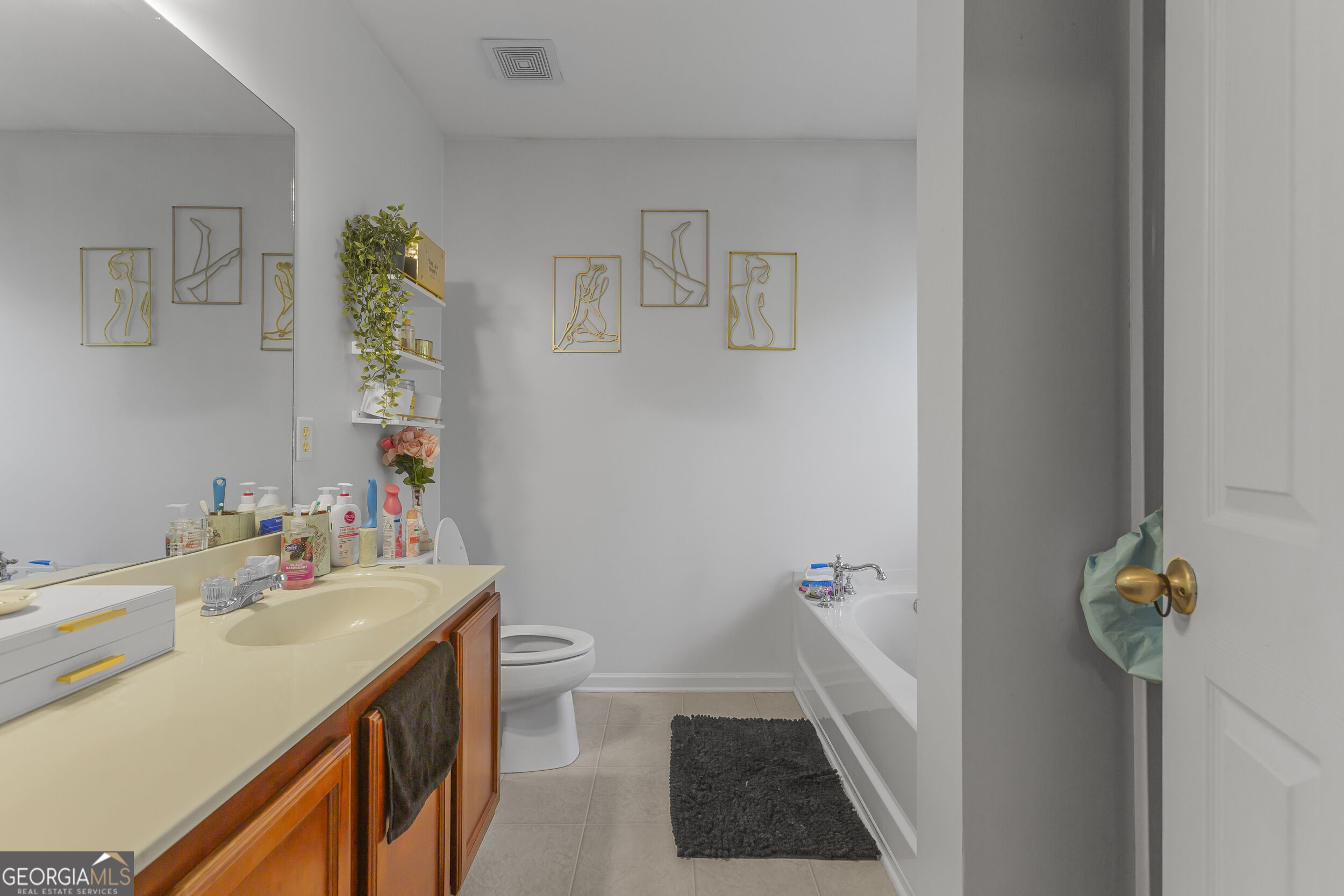 174 Ellis Drive Property Photo 10