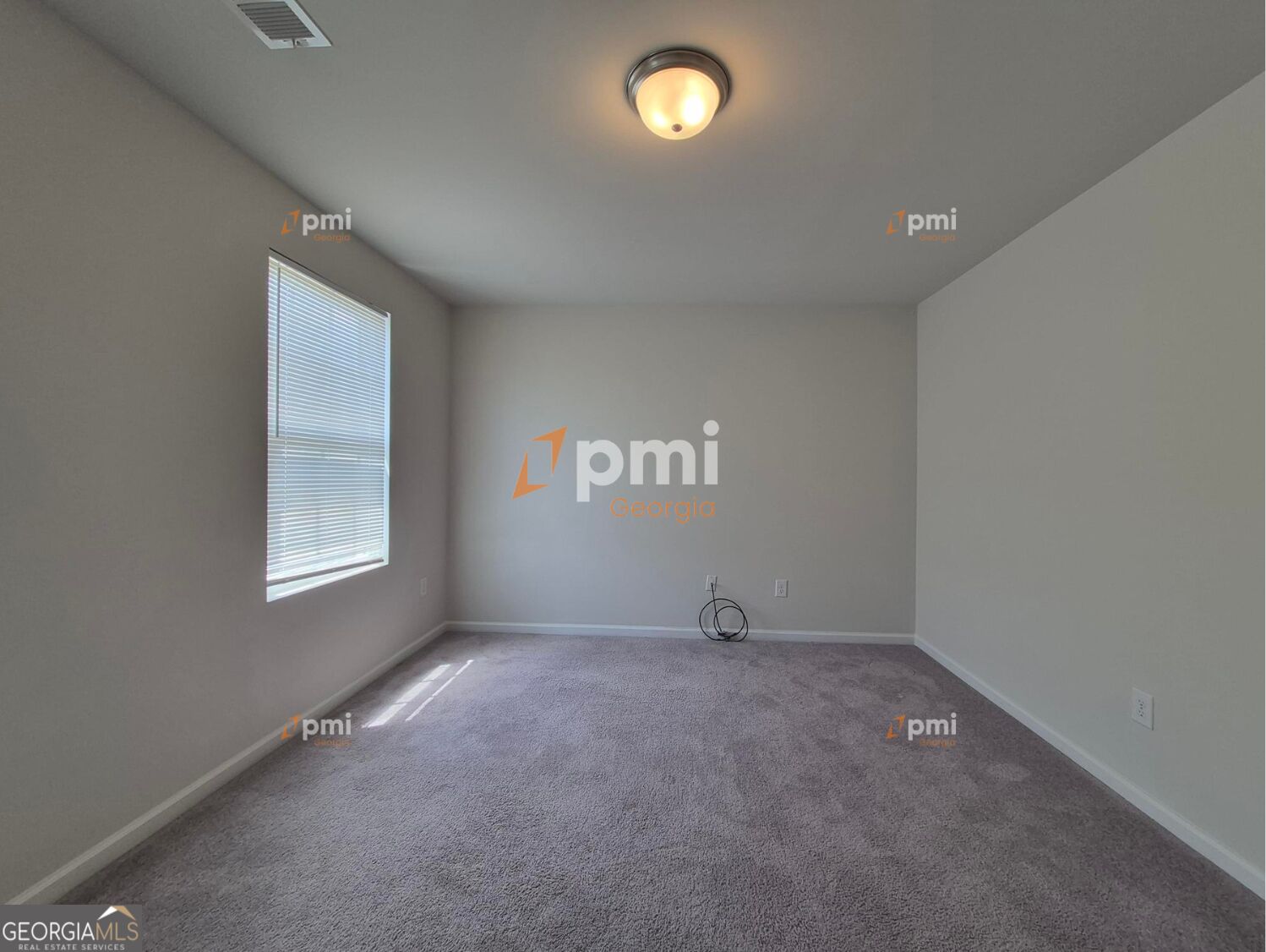 160 Kinsale Drive Property Photo 6