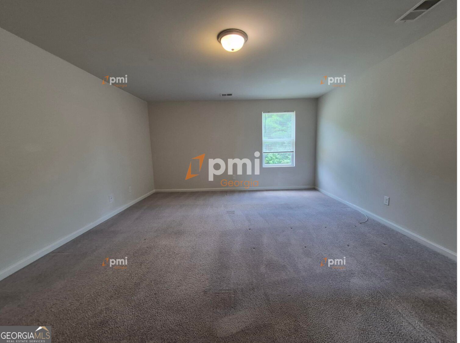 160 Kinsale Drive Property Photo 10